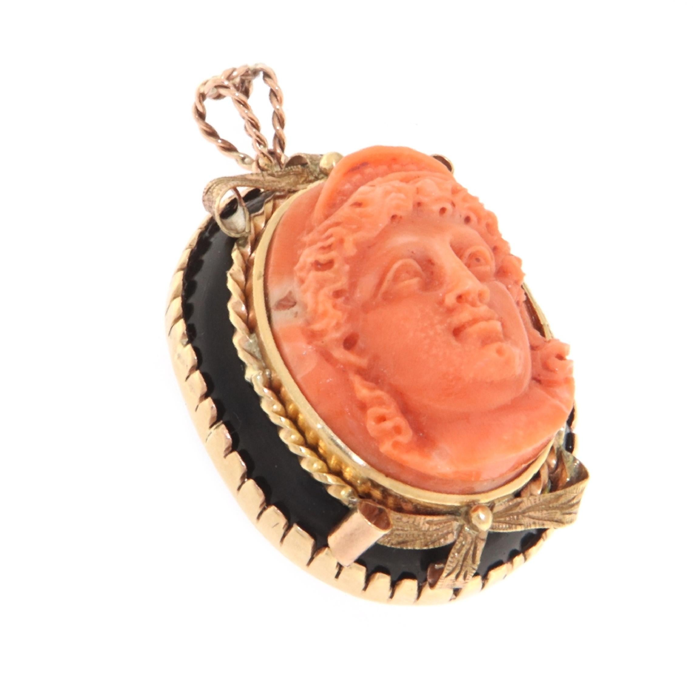 Artisan Cameo Coral Onyx Yellow Gold 9 Karat Pendant Necklace For Sale