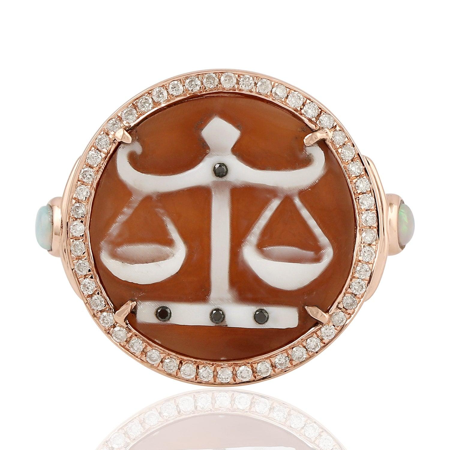 in vendita:  Anello con diamante Cameo in oro 18 carati 4