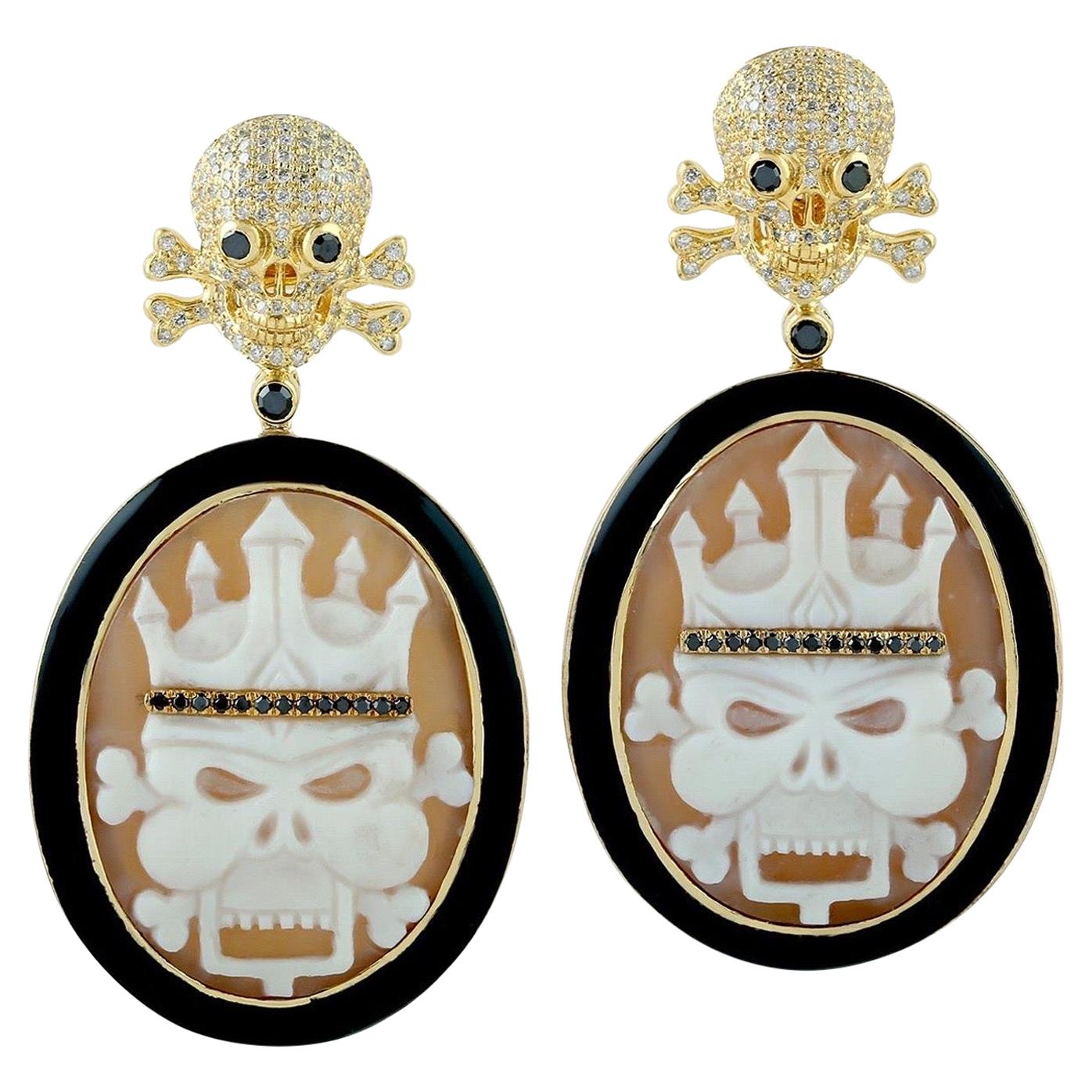 Cameo Diamond 18 Karat Gold Skull Earrings For Sale
