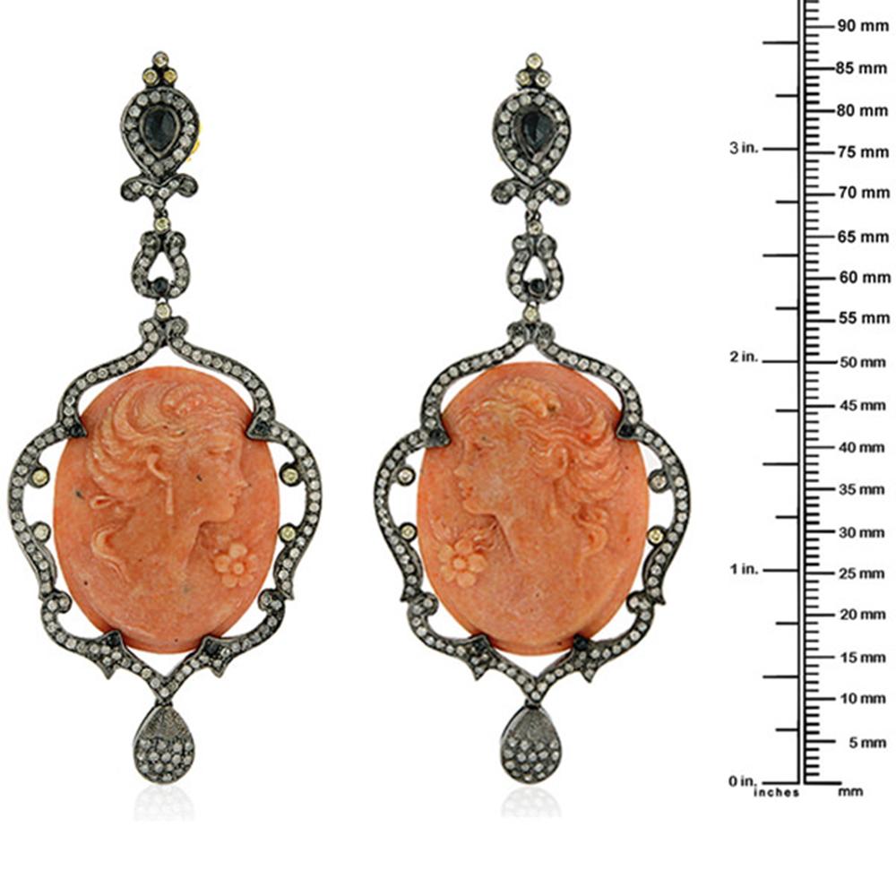 Mixed Cut Cameo Earring with Diamonds in Silver and Gold For Sale