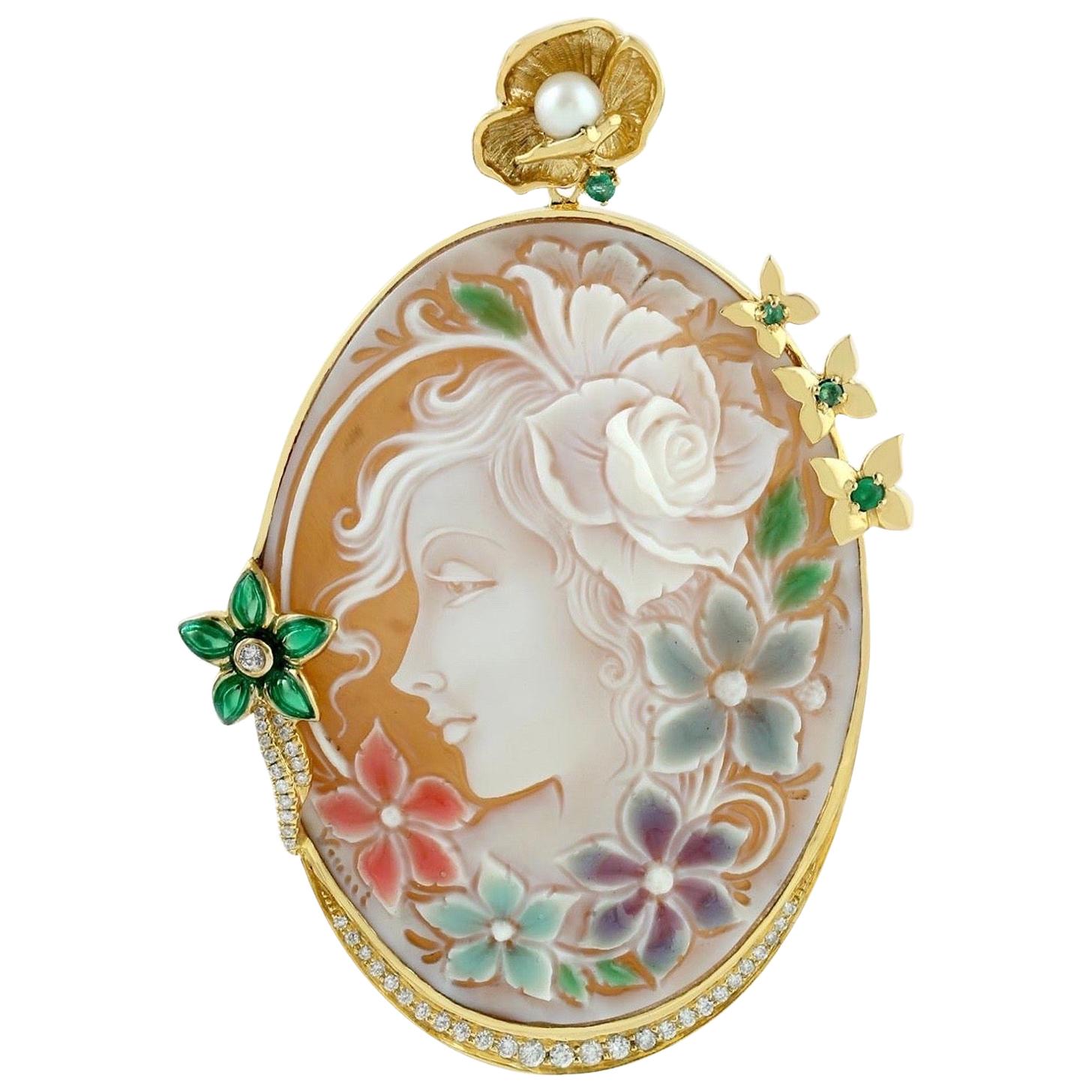 Cameo Emerald Diamond 18 Karat Gold Pendant Necklace