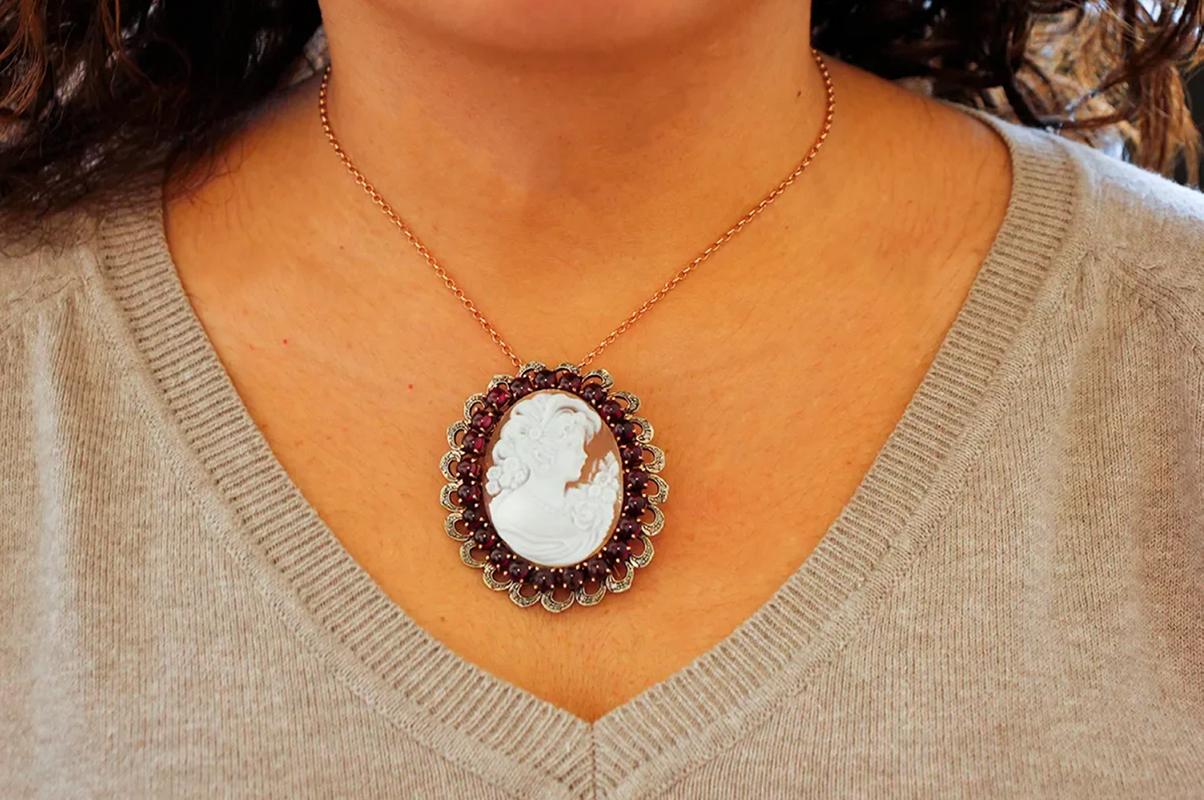 Cameo, Garnets, Diamonds, Rose Gold and Silver Vintage Brooch/Pendant For Sale 2