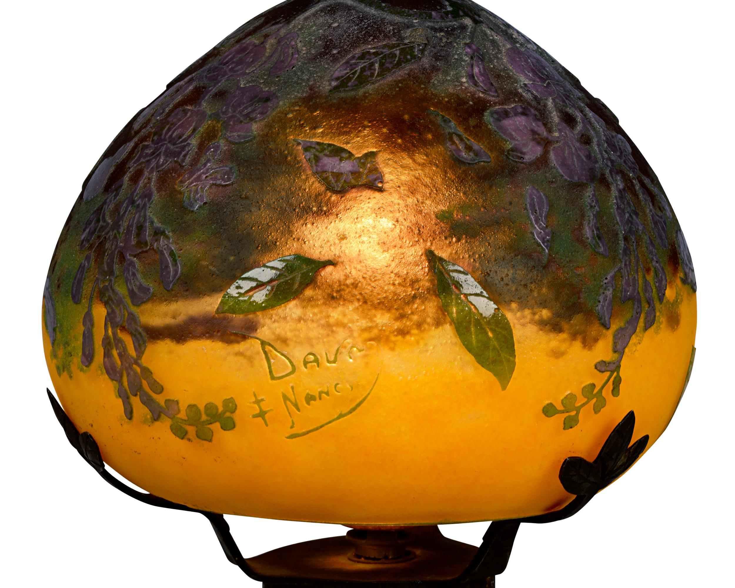 Art Nouveau Cameo Glass Lamp by Daum Nancy