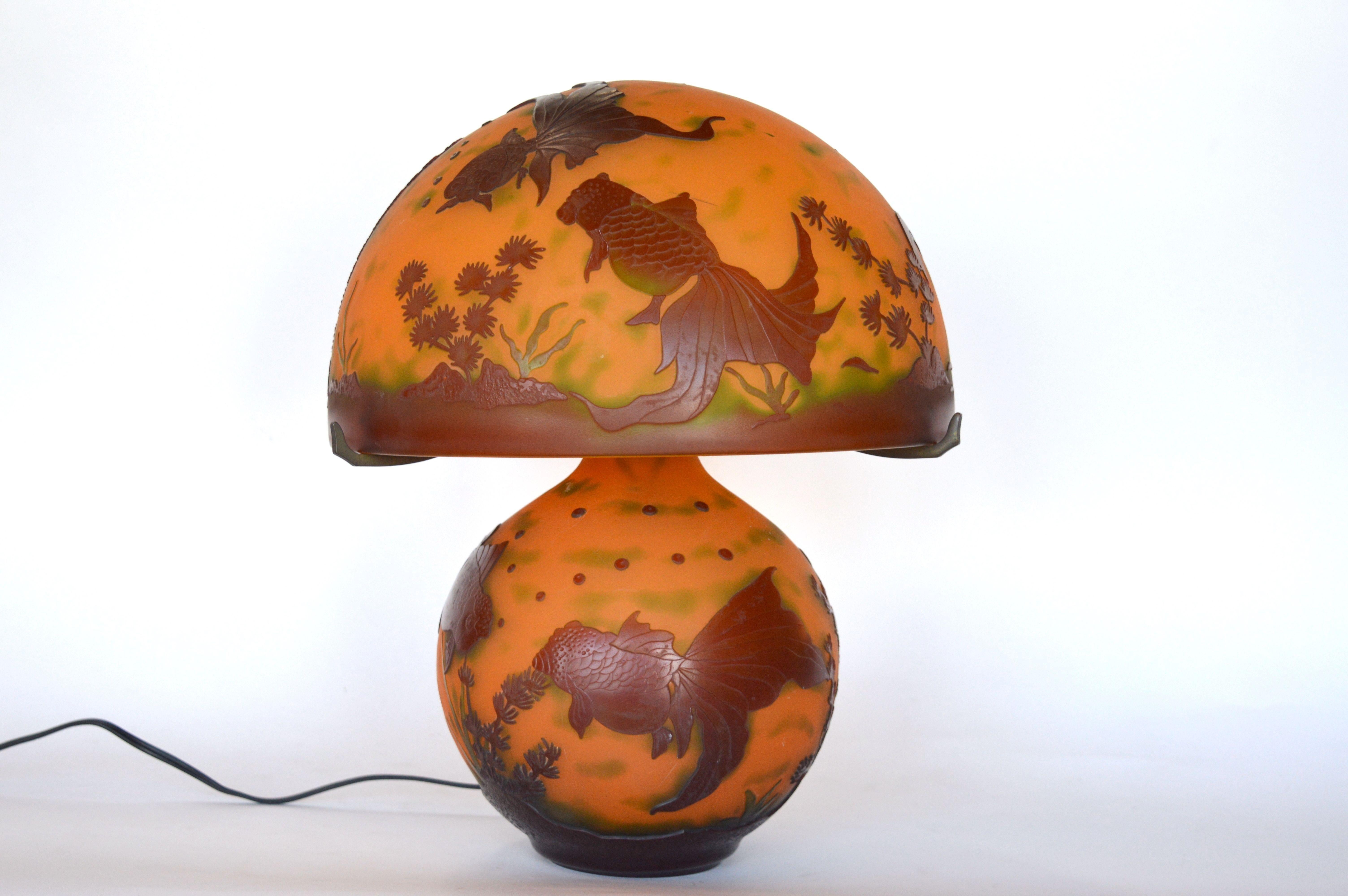 Beautiful cameo glass table lamp signed by Nien. France, c.1940s.