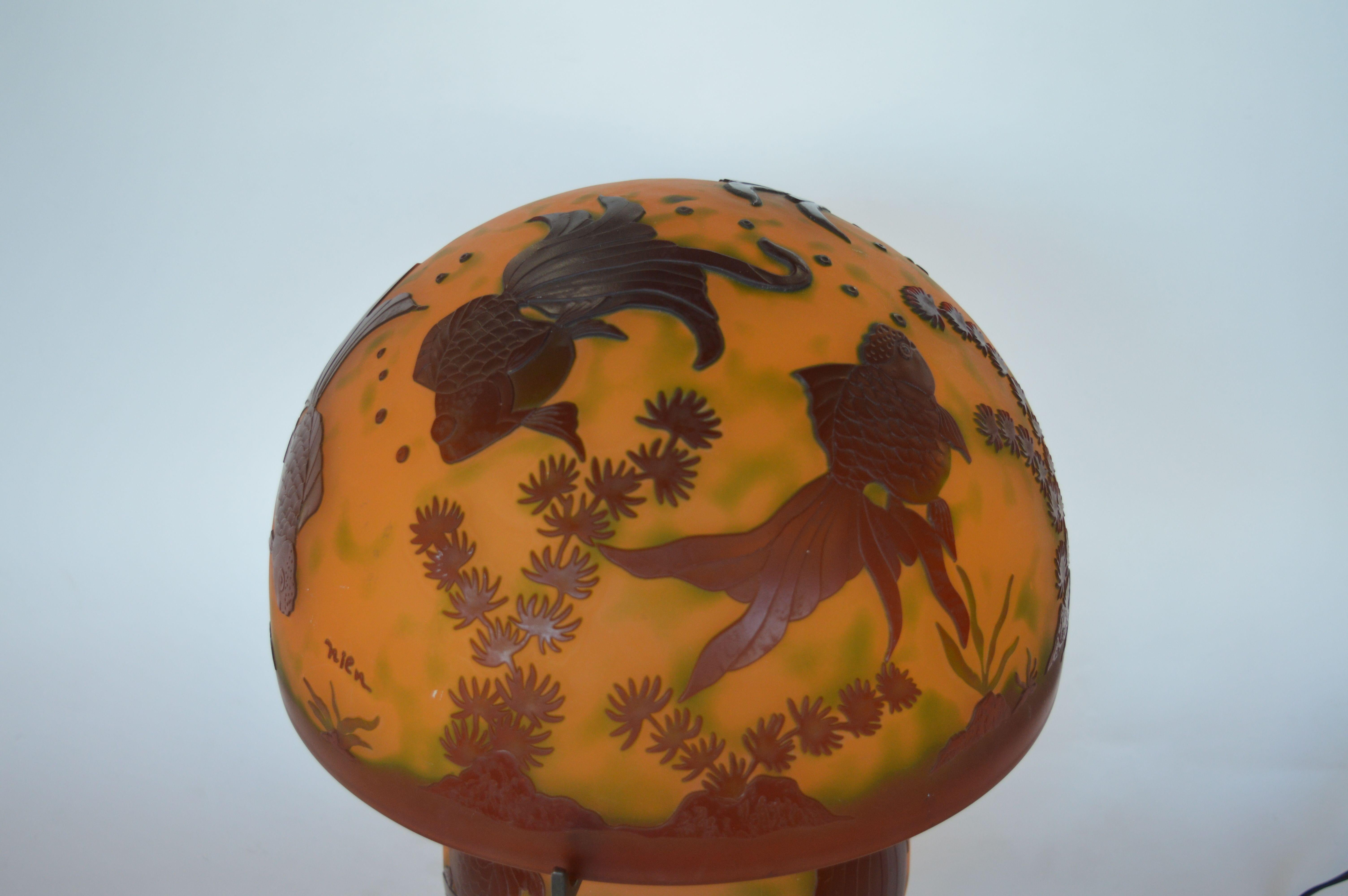 Cameo Glass Table Lamp Signed by Nien. France, C.1940s For Sale 4