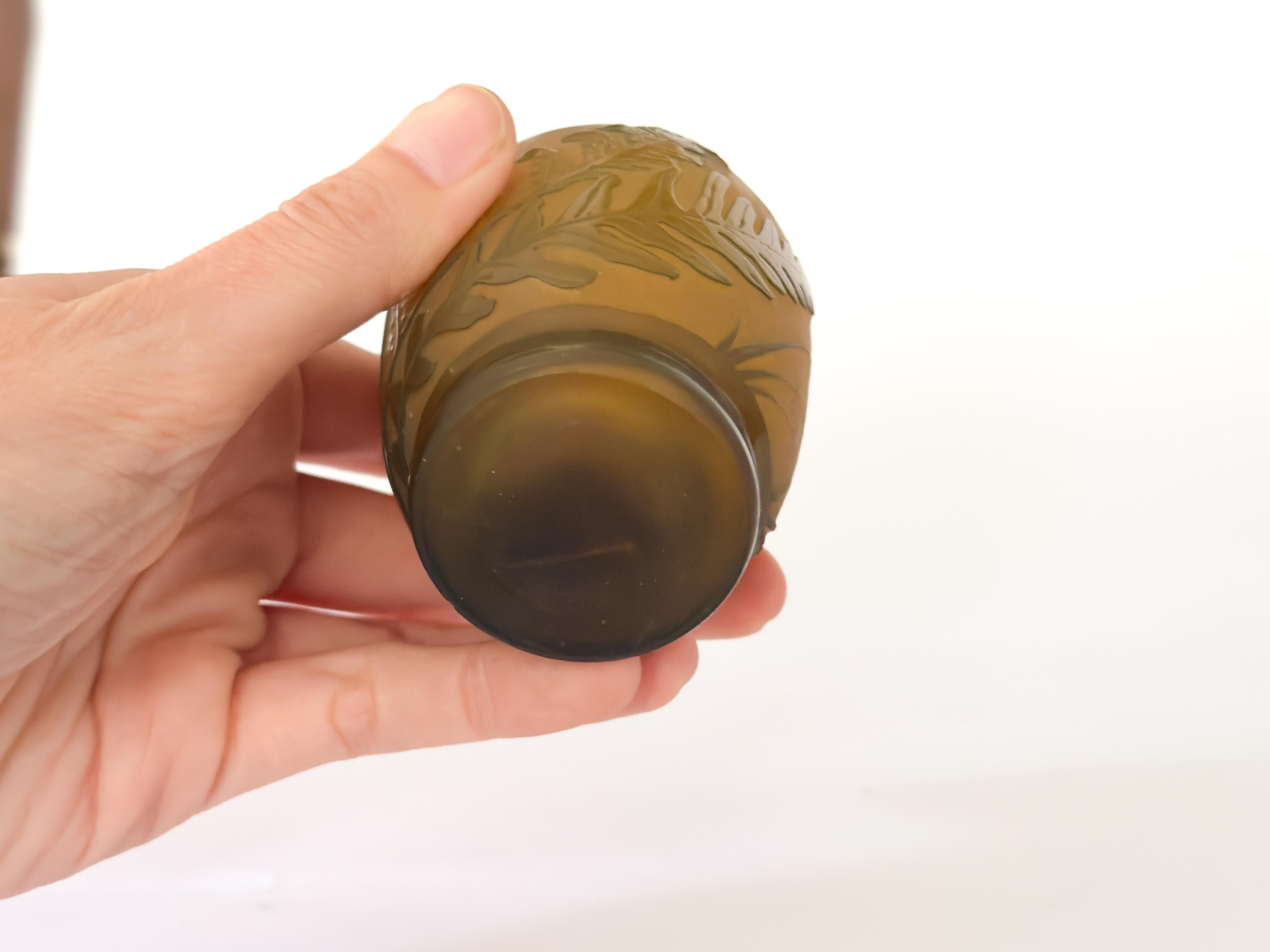 Vaso in vetro cammeo Greene & Greene di Emile Galle, 20° secolo in vendita 2