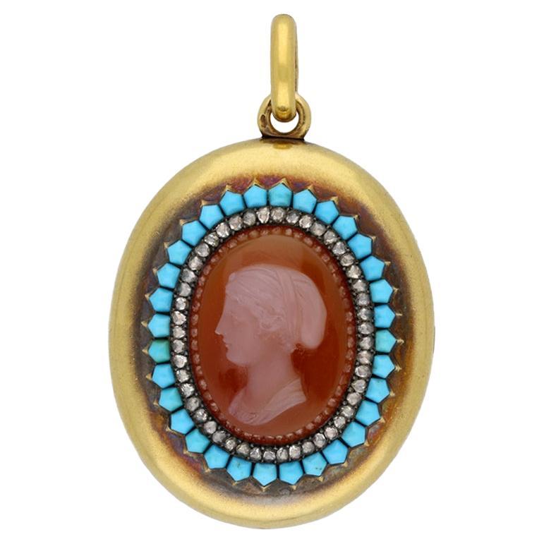 Cameo locket, French, circa 1880.