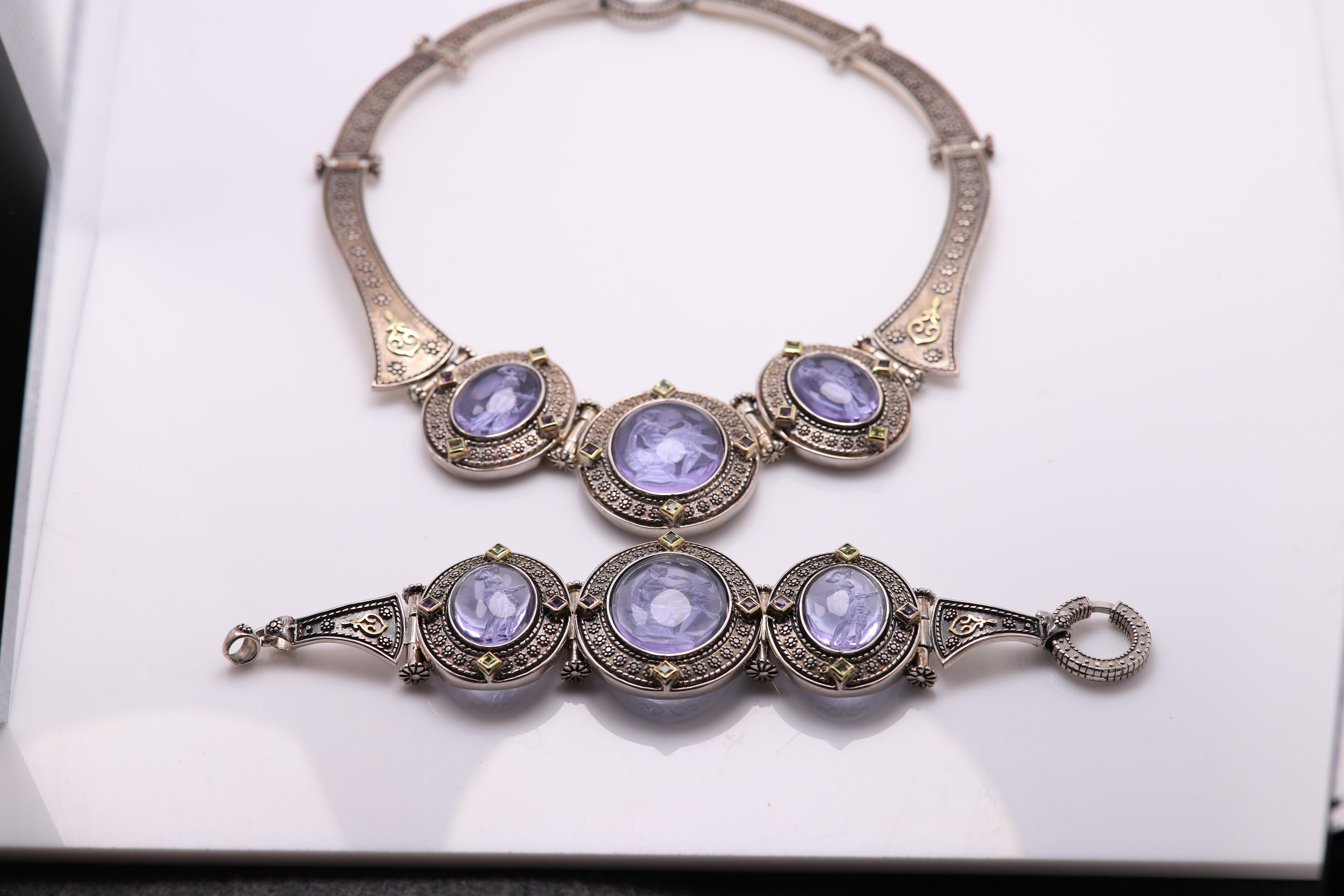 Cameo of Greek Zeus Leda Swan Gods in Italian Murano Glass Purple Necklace  For Sale 8