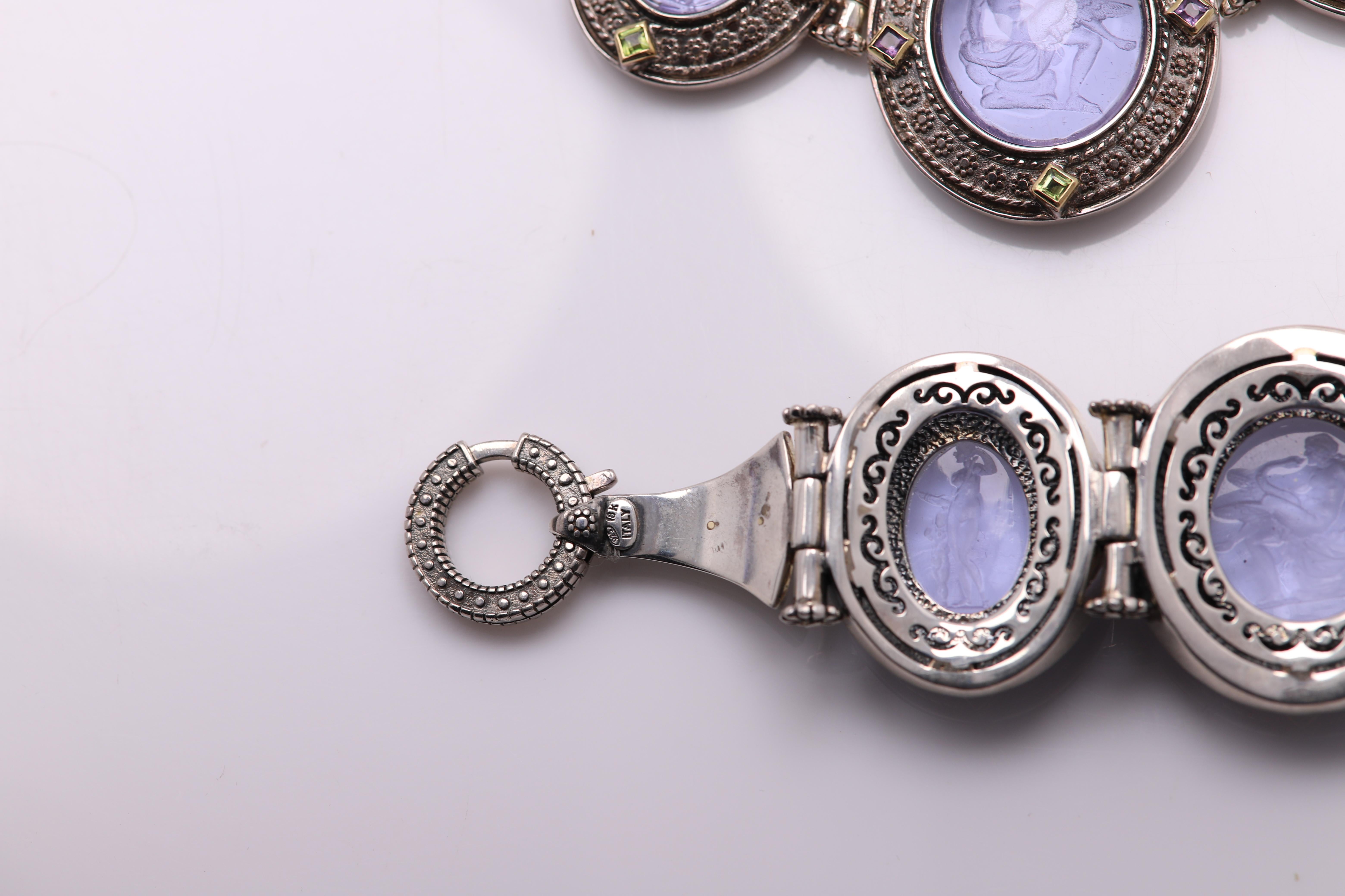 Cameo of Greek Zeus Leda Swan Gods in Italian Murano Glass Purple Necklace For Sale 9