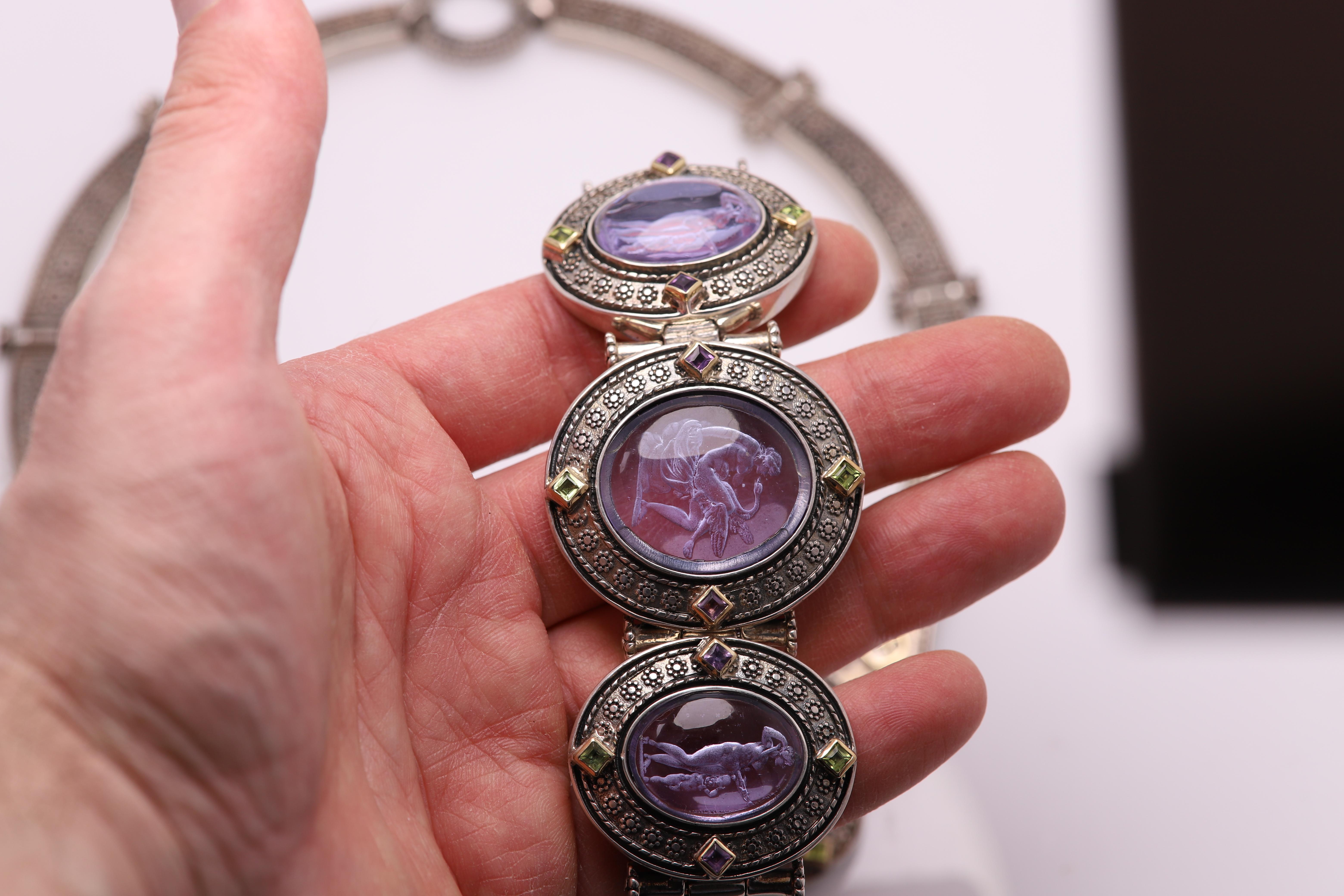 Cameo of Greek Zeus Leda Swan Gods in Italian Murano Glass Purple Necklace  For Sale 10