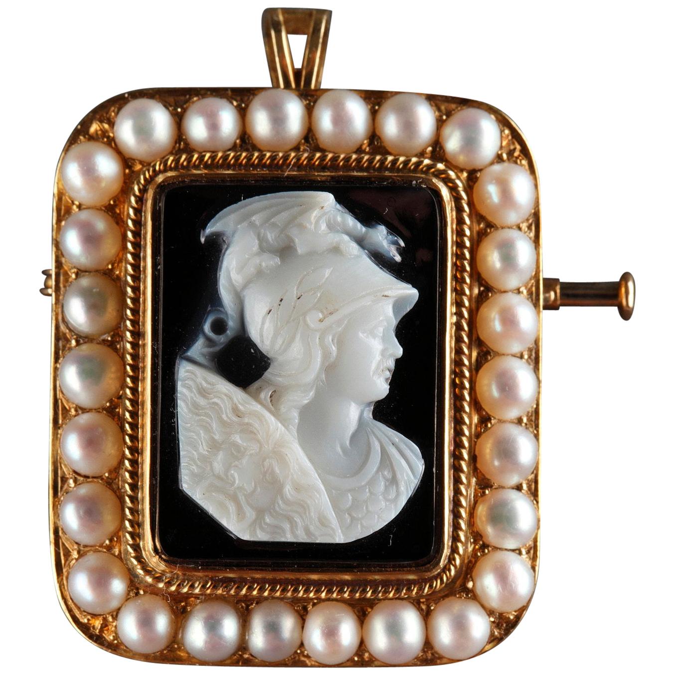 Cameo on Agate Featuring Perseus, 19th Century