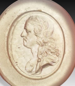 Cameo or intaglio, male portrait. Glass. Possibly Italy, 19th century.