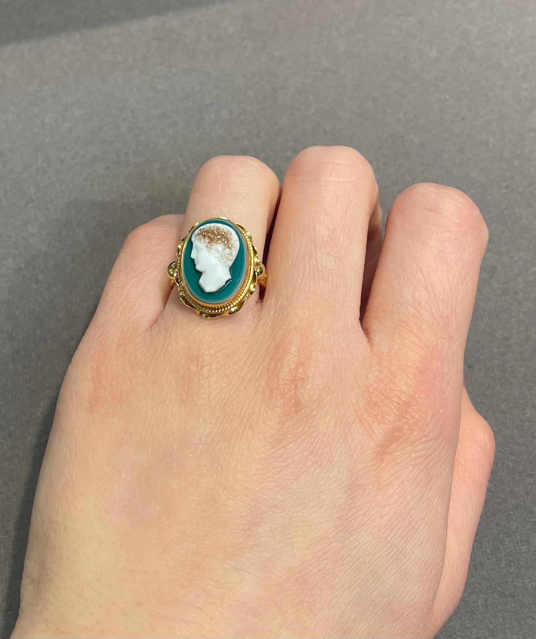 Cameo Ring

An agate cameo ring

Ring Size: 6
Complimentary resizing 
Metal Type: 14 karat gold 