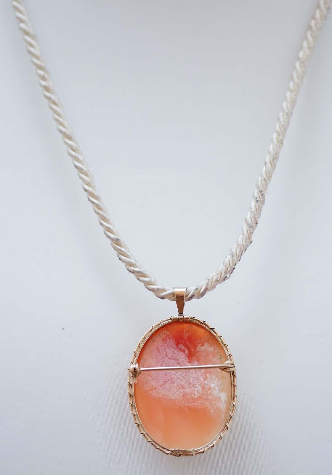 Cameo, Rose Gold Brooch / Pendant. In Good Condition For Sale In Marcianise, Marcianise (CE)