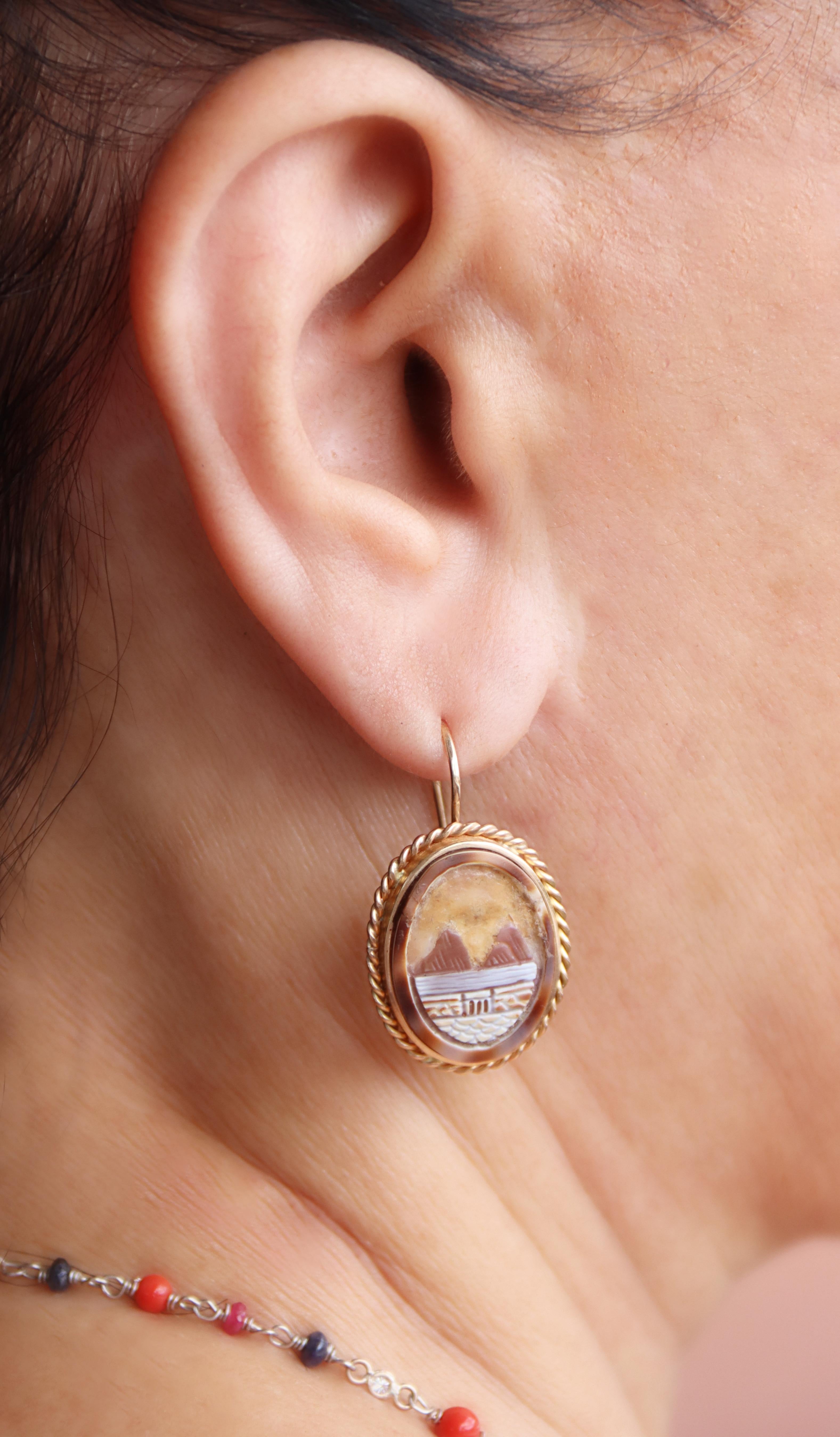 Orecchini a goccia Cameos 14 Karat in vendita 3