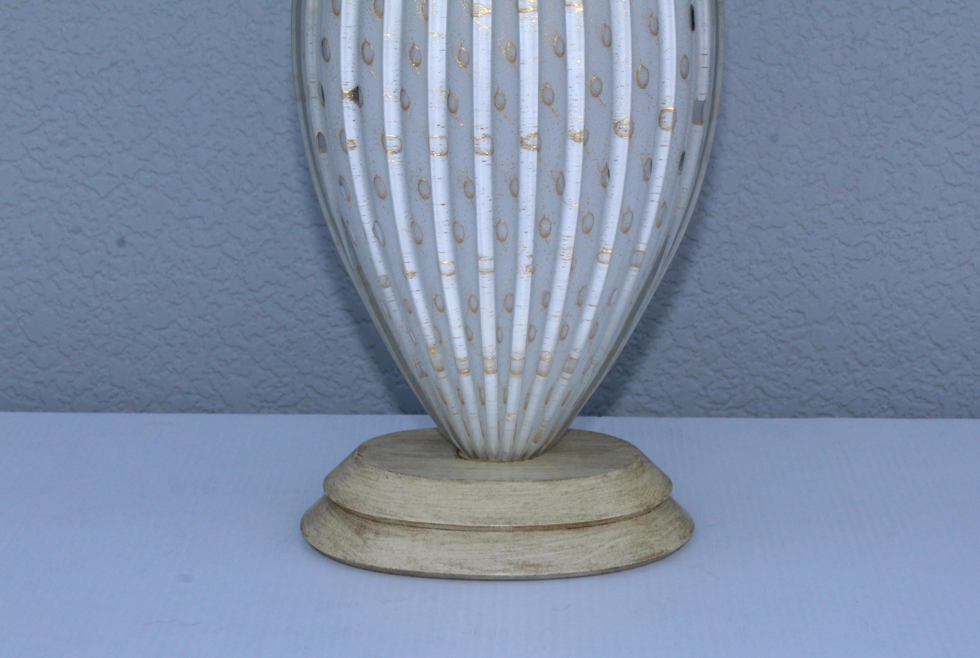 20th Century 1960's Murano Glass Italian Table Lamp By Camer For Sale