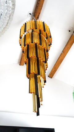 Camer Glass Mid-Century Modern Amber Black Triedri Murano Kronleuchter, 1980