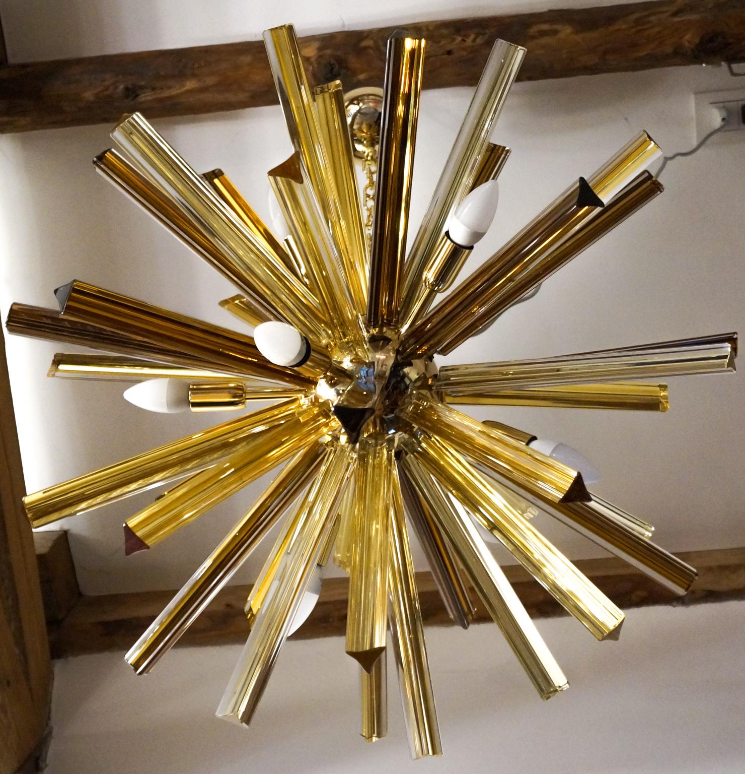 Camer Glass Mid-Century Modern Amber Murano Chandelier Italian Sputnik, 1982 For Sale 4