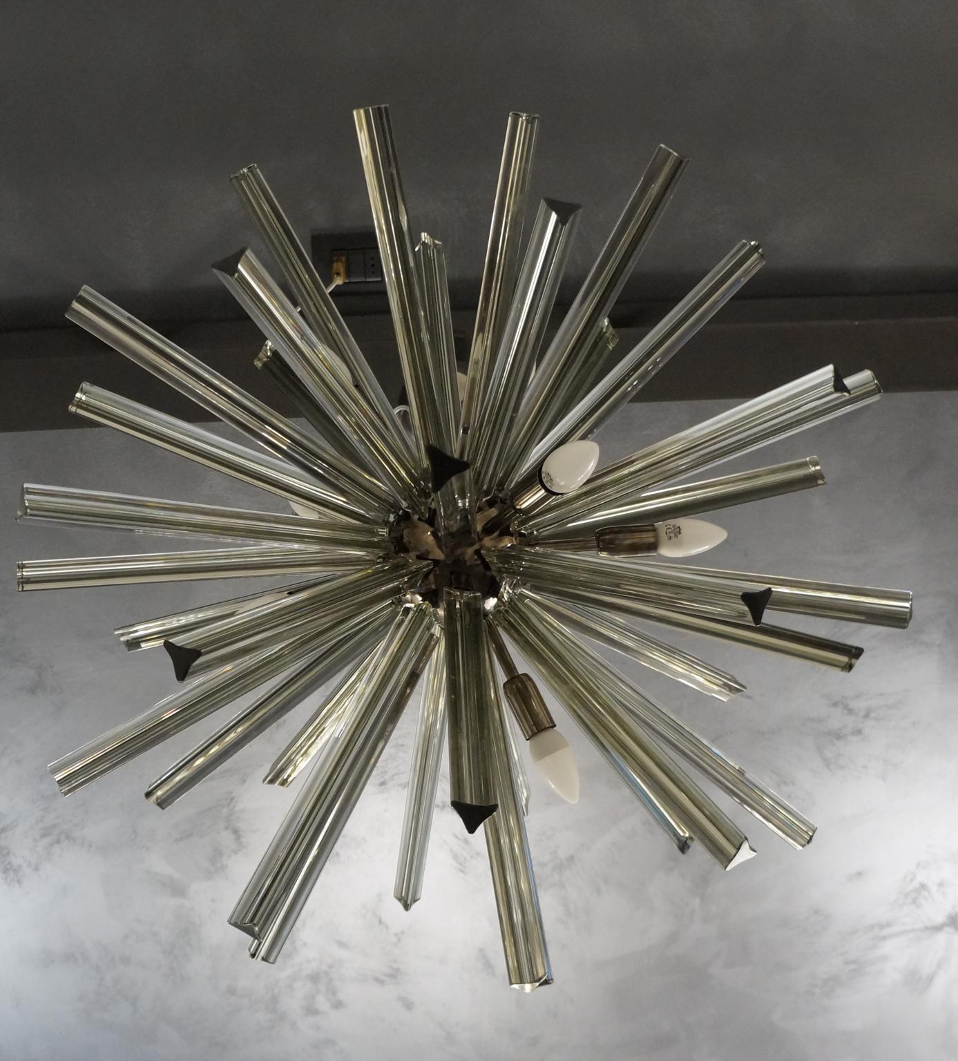 Italian Camer Glass Mid-Century Modern Gray Triedri Murano Chandelier Sputnik, 1982 For Sale