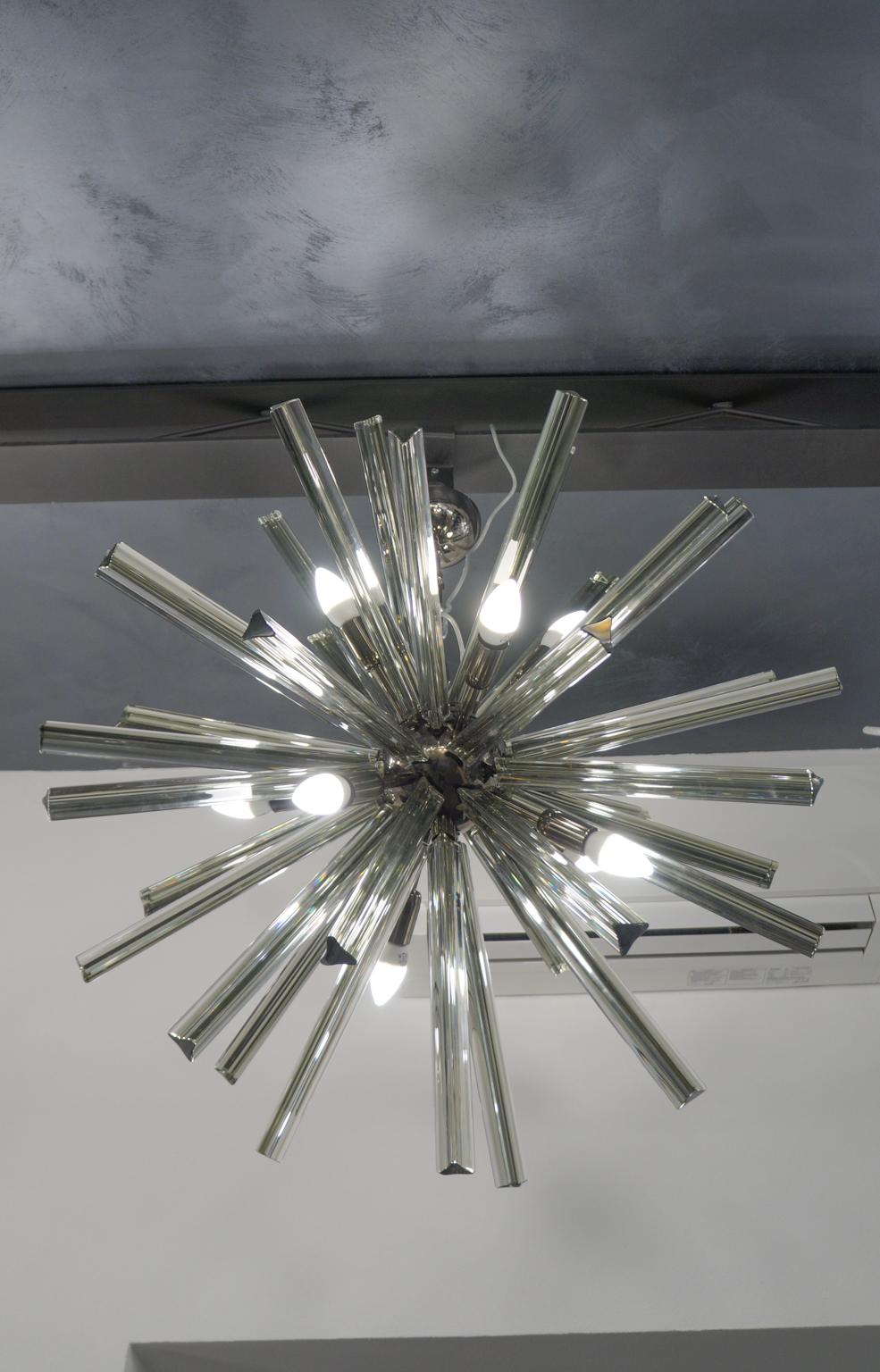 Camer Glass Mid-Century Modern Gray Triedri Murano Chandelier Sputnik, 1982 For Sale 3