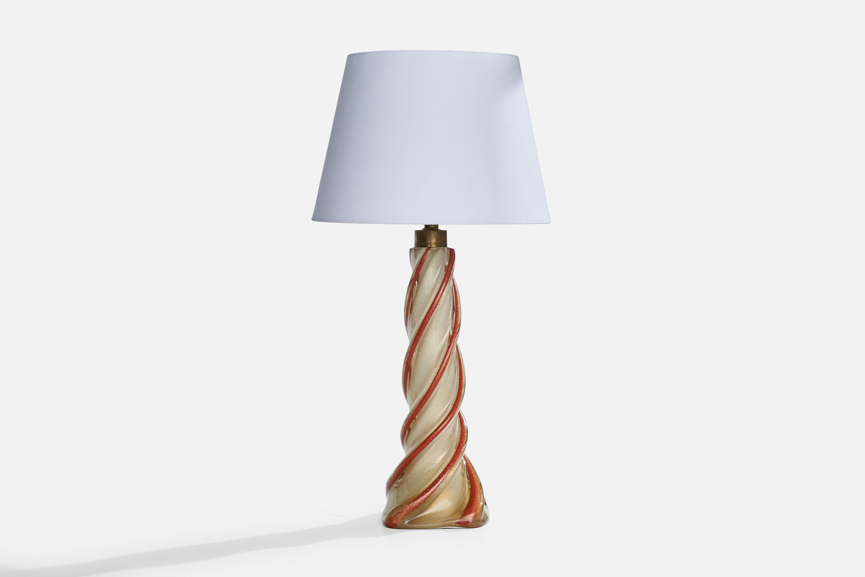 Lampada da tavolo in ottone e vetro soffiato rosso prodotta da Camer Glass, Italia, anni '80 circa.

Dimensioni della lampada (pollici): 27