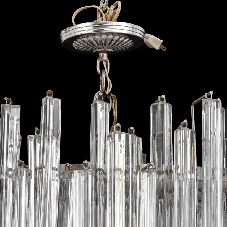 Camer Mid-Century Glass Prism Chandelier In Good Condition For Sale In Astoria, NY