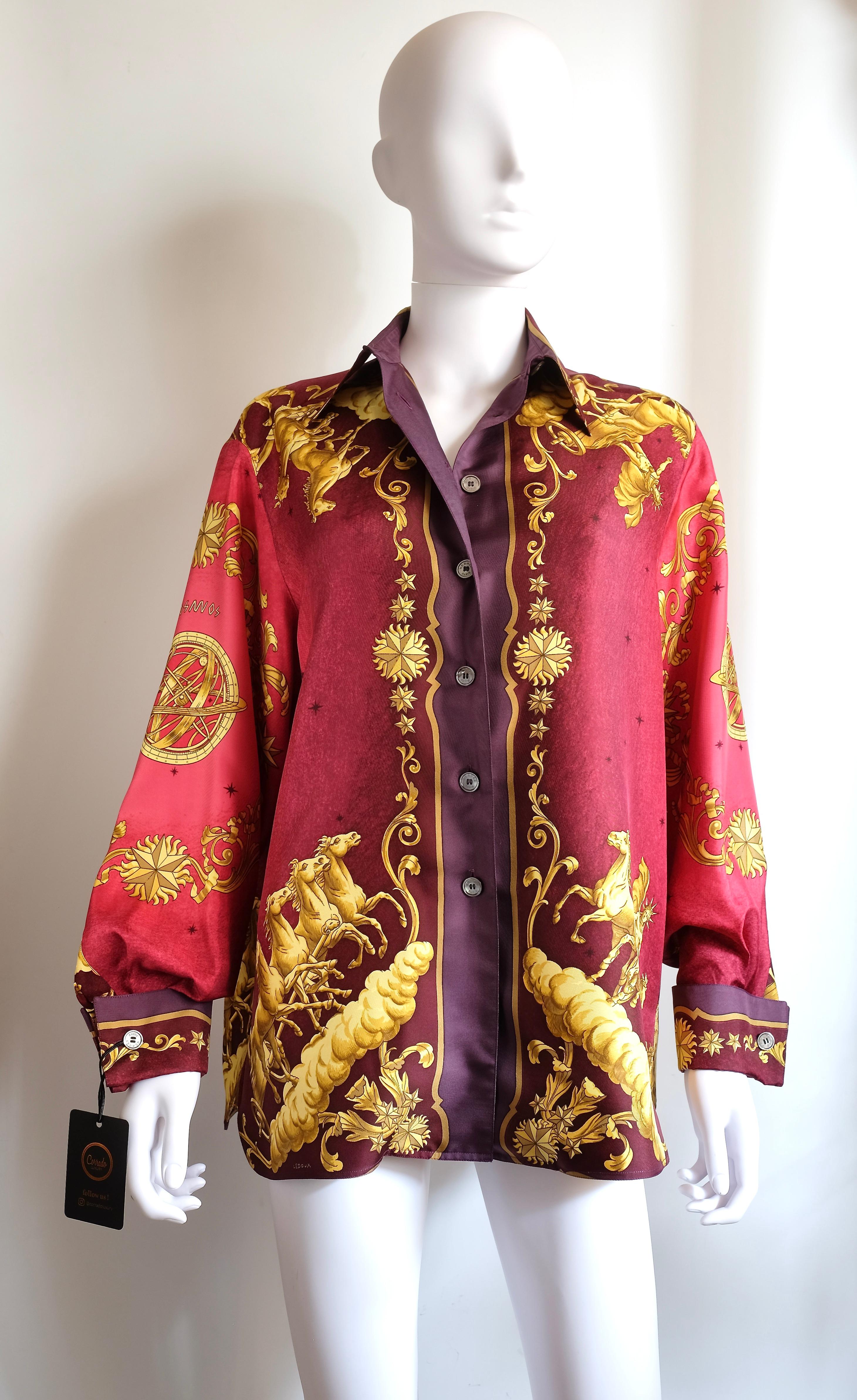 Hermès Vintage Selection by Corrado Luxury - Rare shirt in pure silk iconic Carrè pattern 