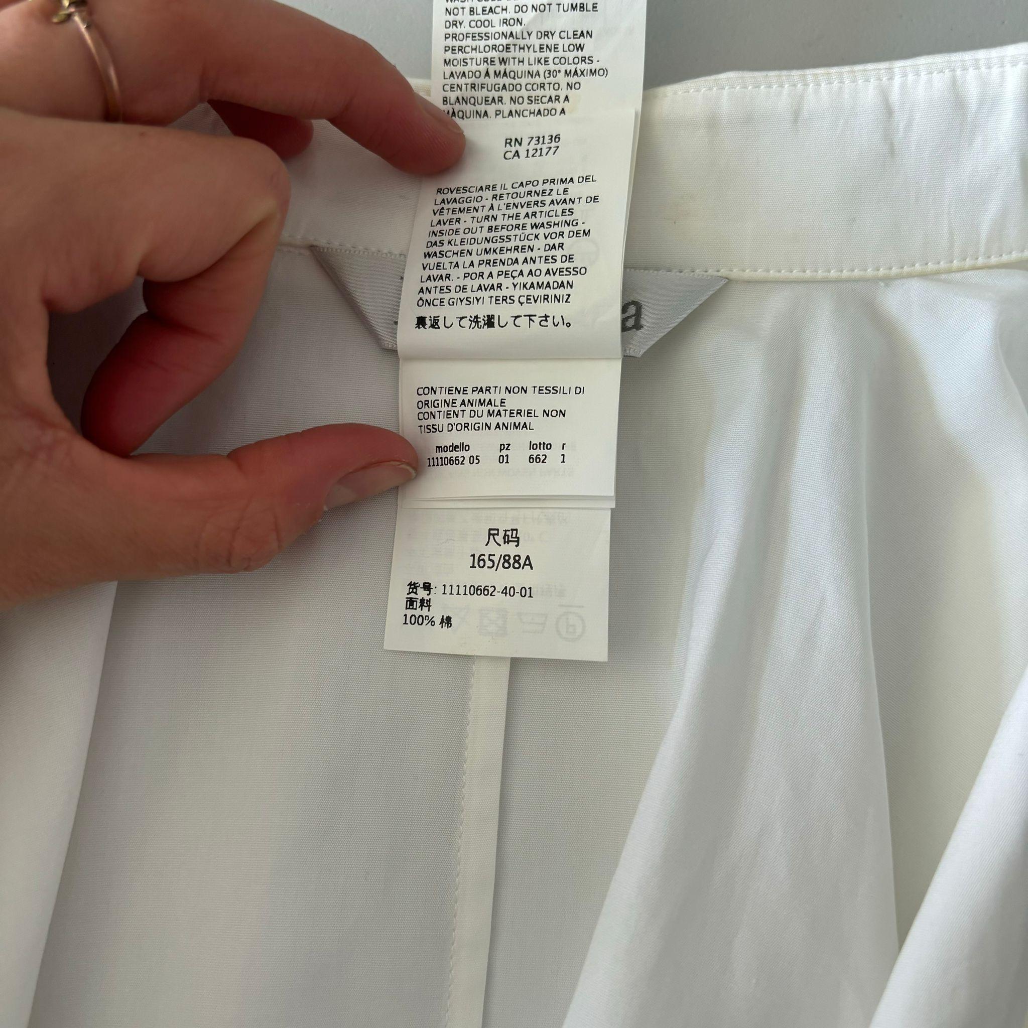 Max Mara sobre camisa en excelente estado en venta 3