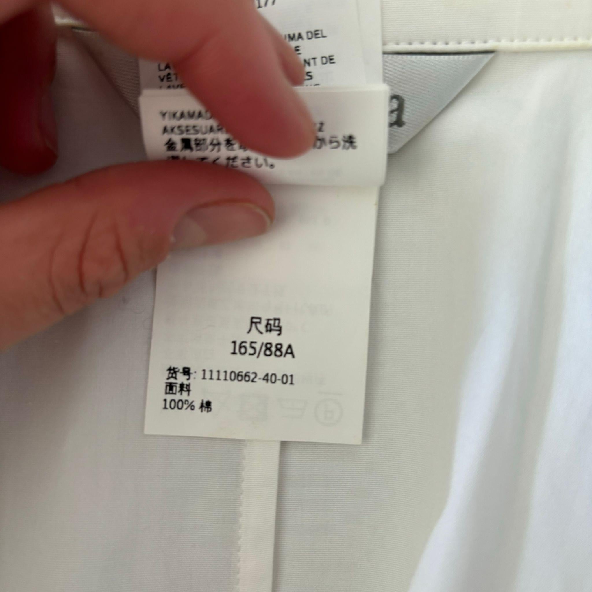 Max Mara sobre camisa en excelente estado en venta 4