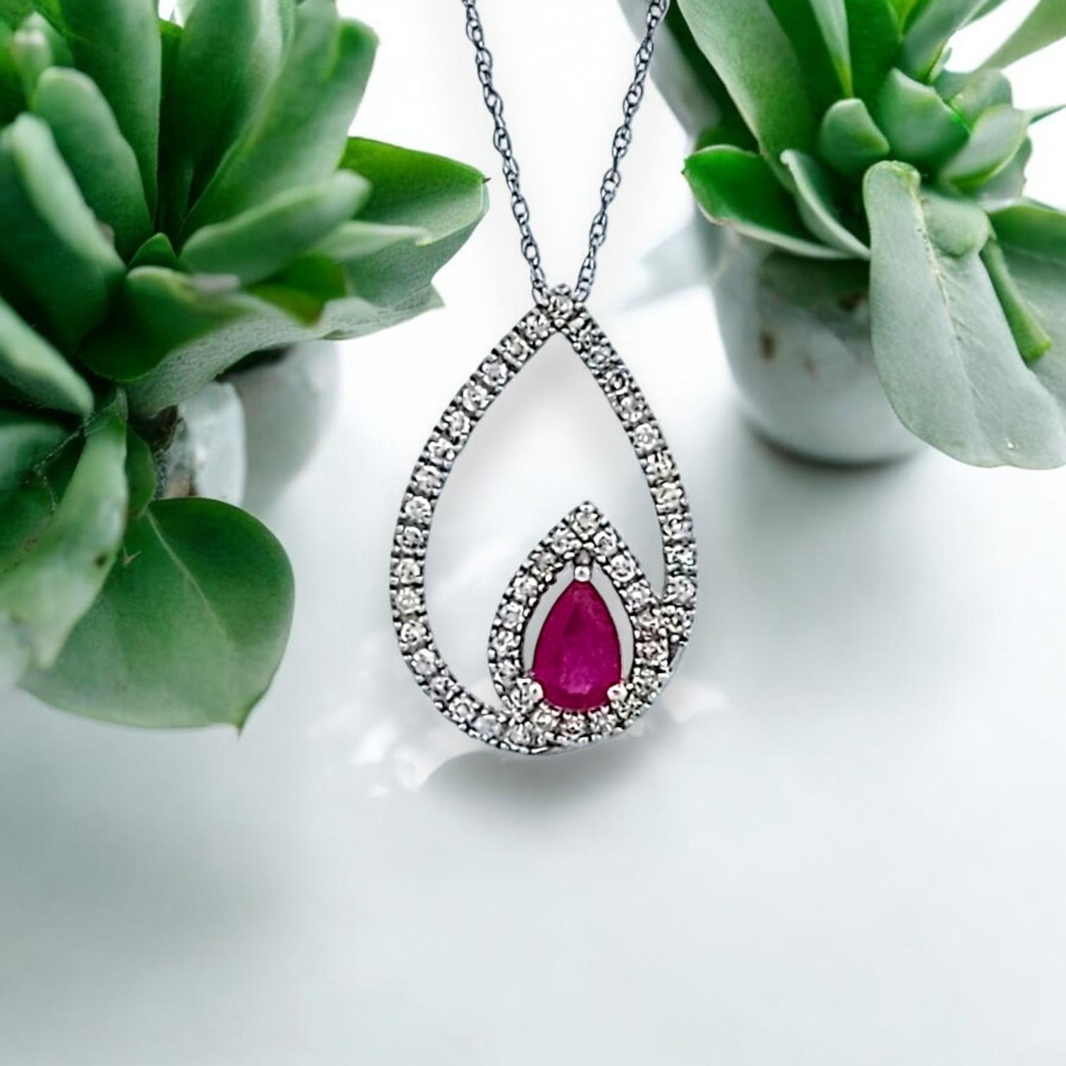 Camila  Diamond Halo Pendant Necklace Oval Ruby and Natural Diamond Pendant In New Condition For Sale In Greeneville, TN