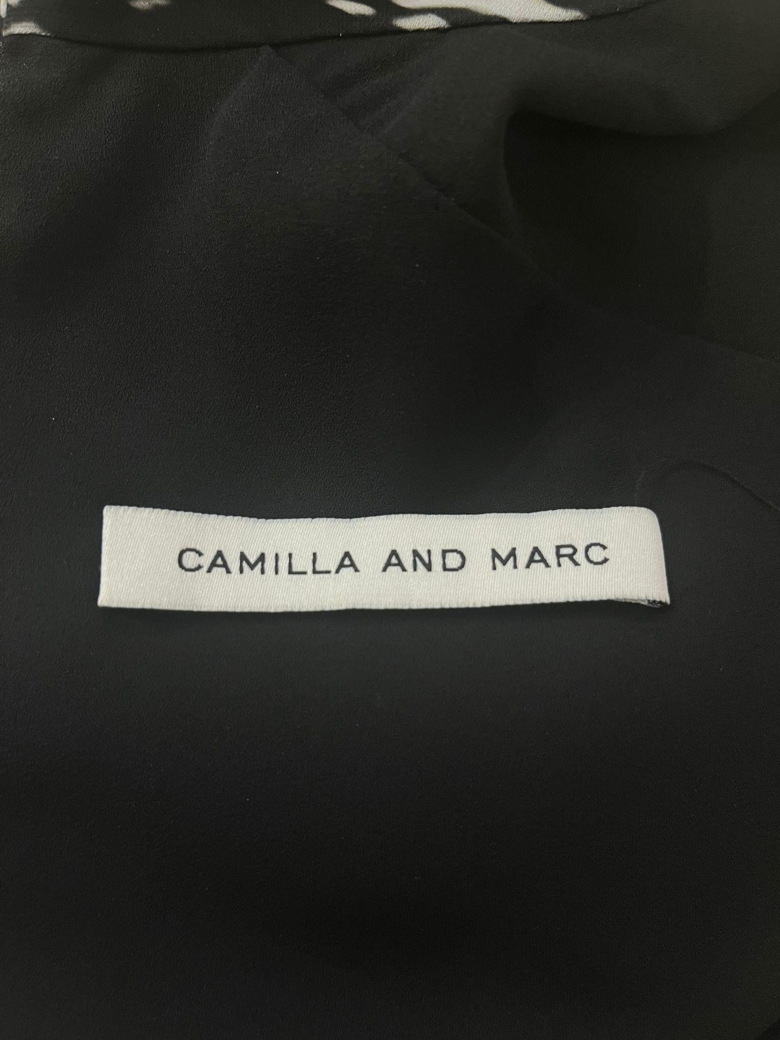 Camilla und Marc plissiertes Kleid im Angebot 1