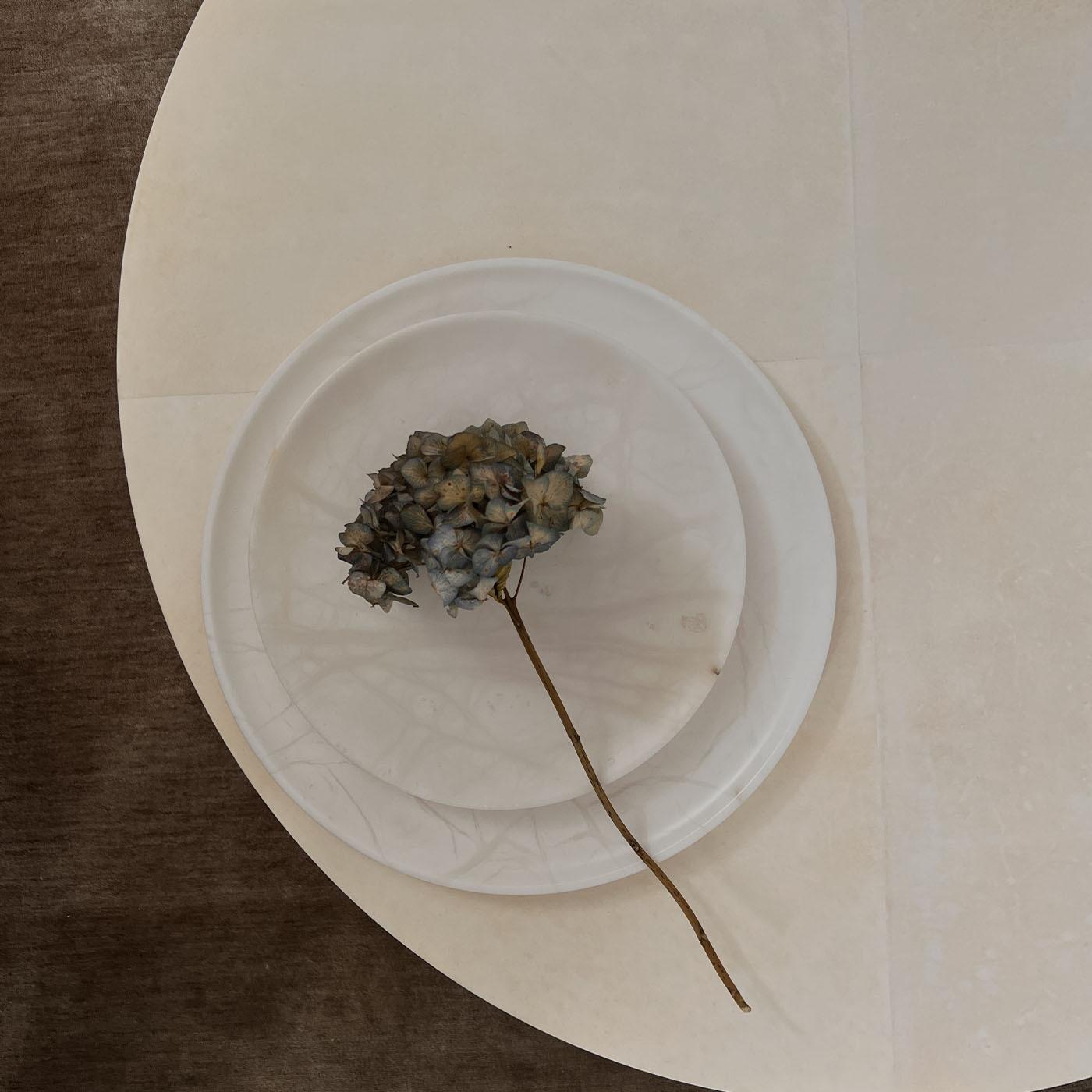 italien Table basse Camilla en parchemin blanc