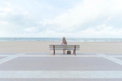 Promenade de Houlgate par Camille Brasselet - Photographie contemporaine, plage, femme