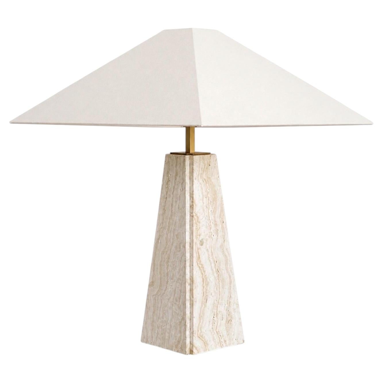 Camille Breesch: Monumentale Tischlampe aus Travertin und Messing, um die 1980er Jahre