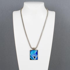 Collier Art déco de l'école de Limoges en émail bleu
