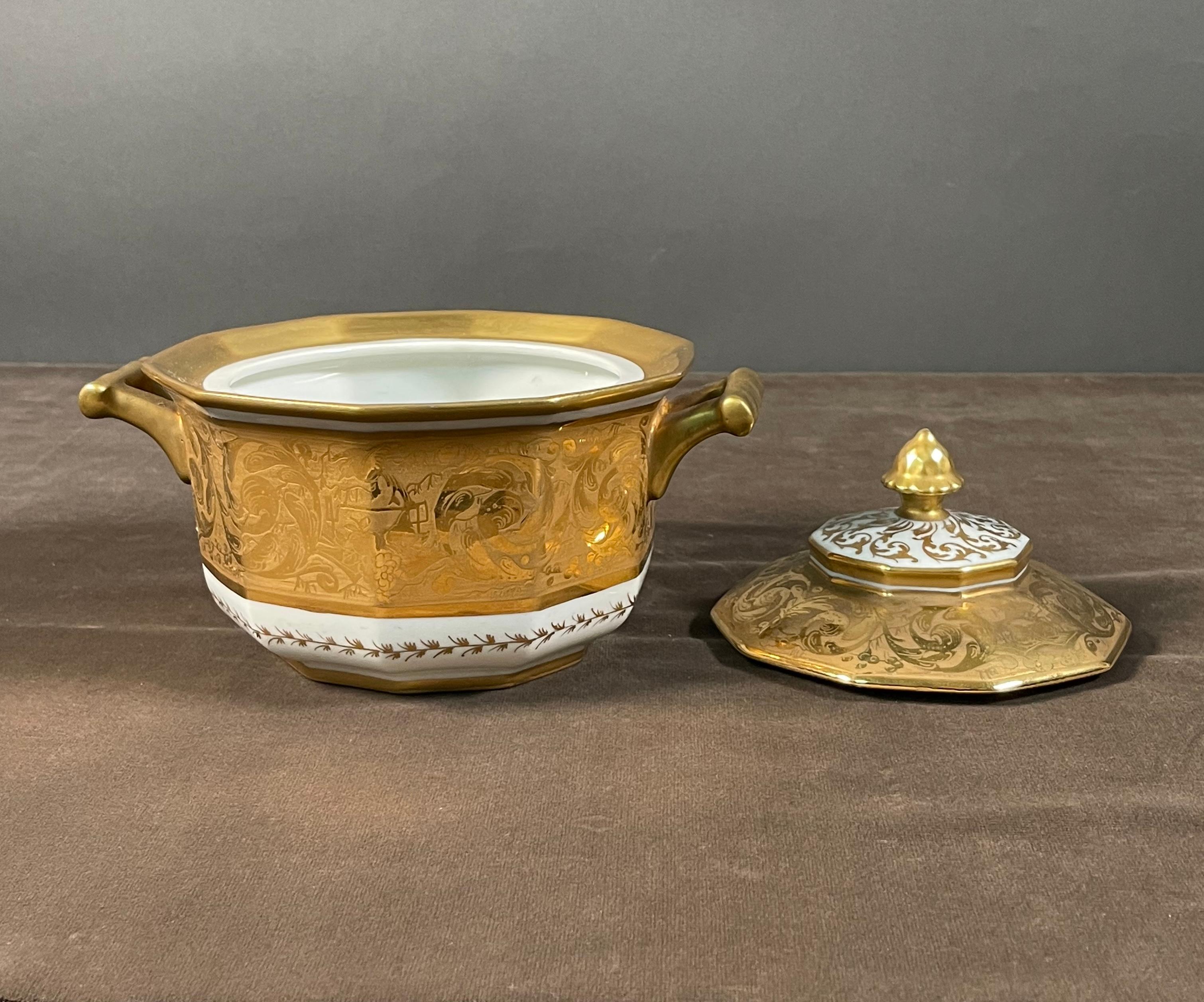 Camille Le Tallec Vergoldetes Porzellan Terrine Empire-Stil Set im Angebot 6