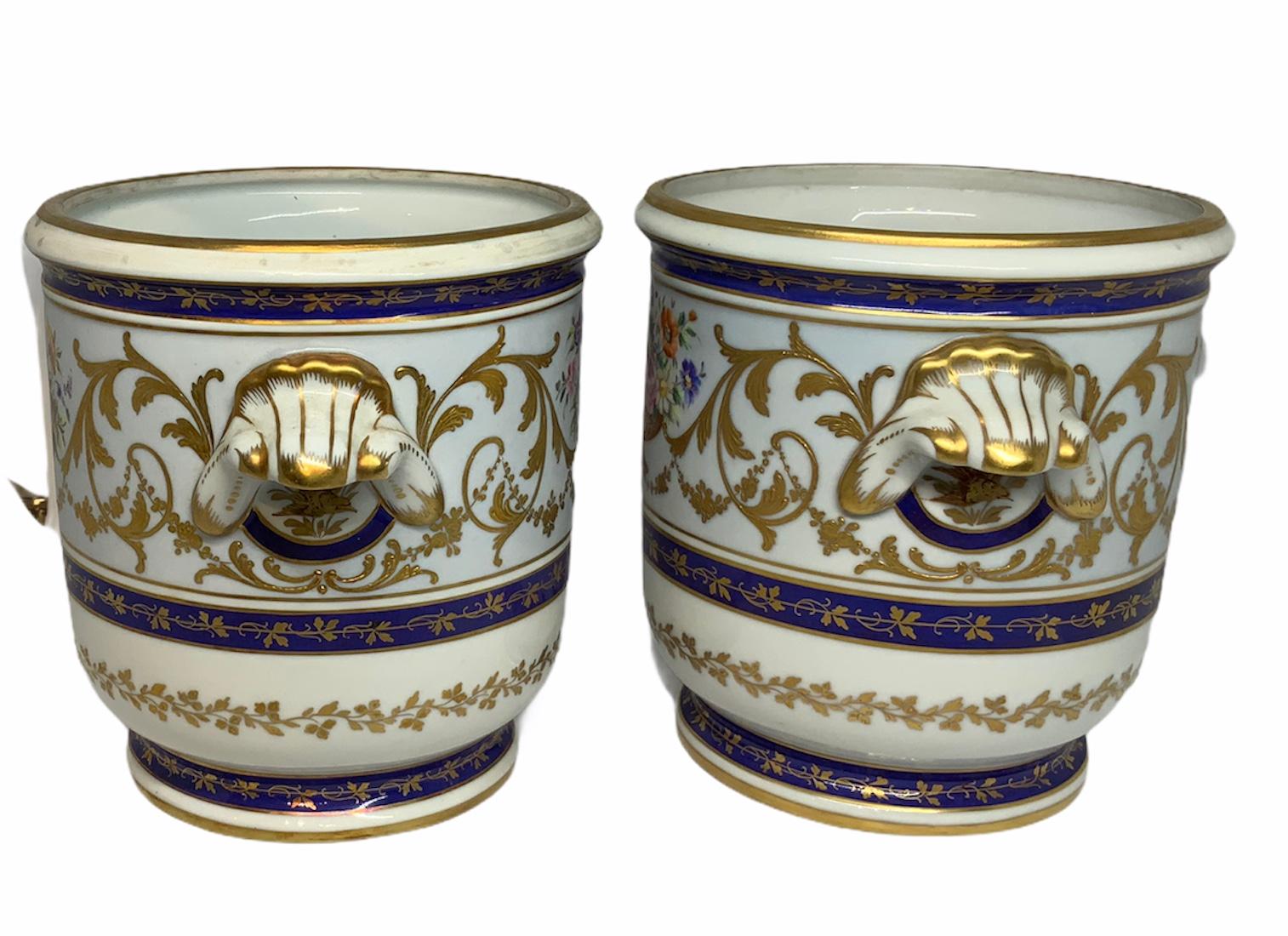Paire de cache-pots en porcelaine Camille Le Tallec en vente 3