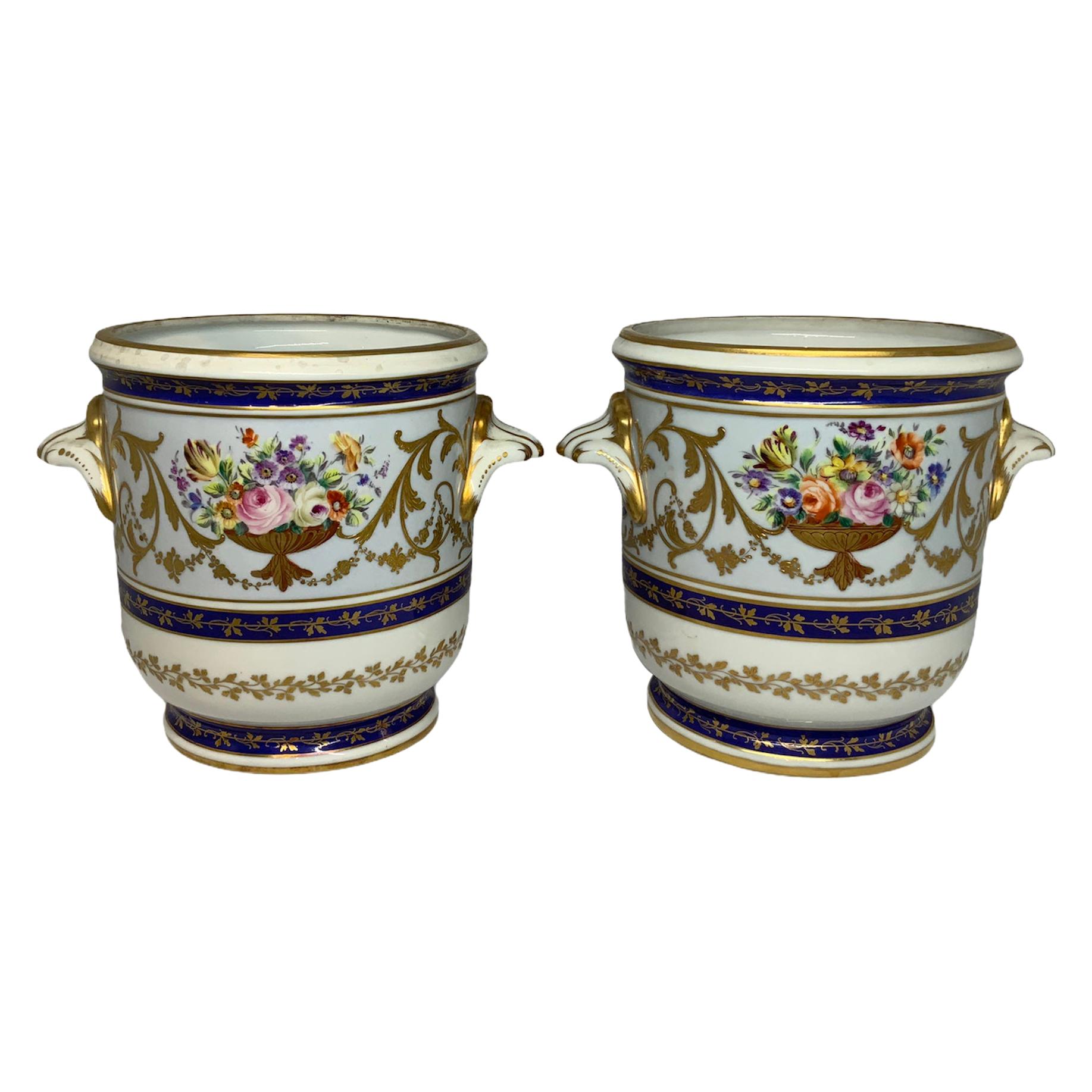 Paire de cache-pots en porcelaine Camille Le Tallec en vente