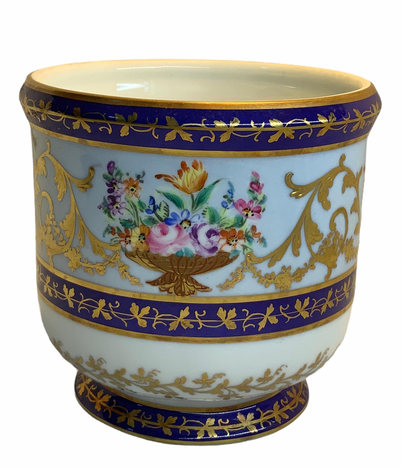 Porcelaine Petit cache-pot/vase en porcelaine Camille Le Tallec