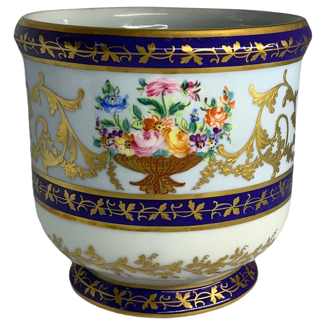 Petit cache-pot/vase en porcelaine Camille Le Tallec