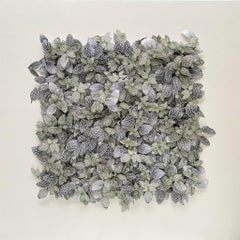 « Hong Kong Flora #7 » par Camille Levert, 31 x 31 pouces, 2024