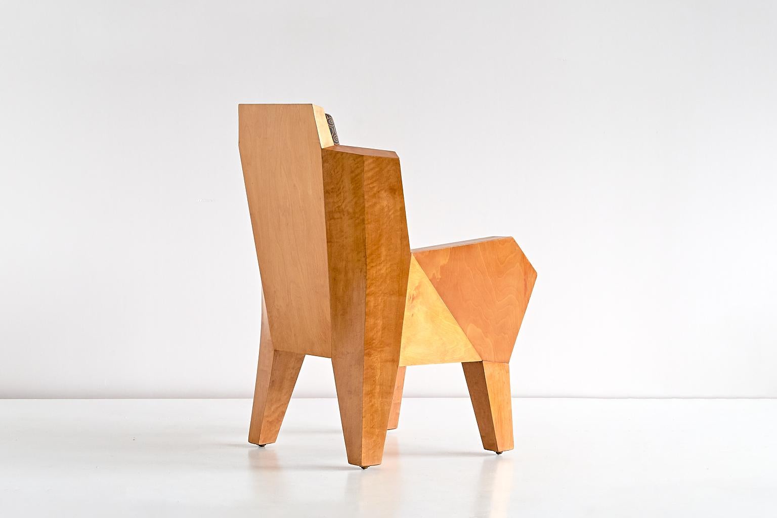 Ein bedeutender kubistischer Sessel von Camillo Cerri, entworfen für Haus Reinbach, 1928 (Stoff) im Angebot