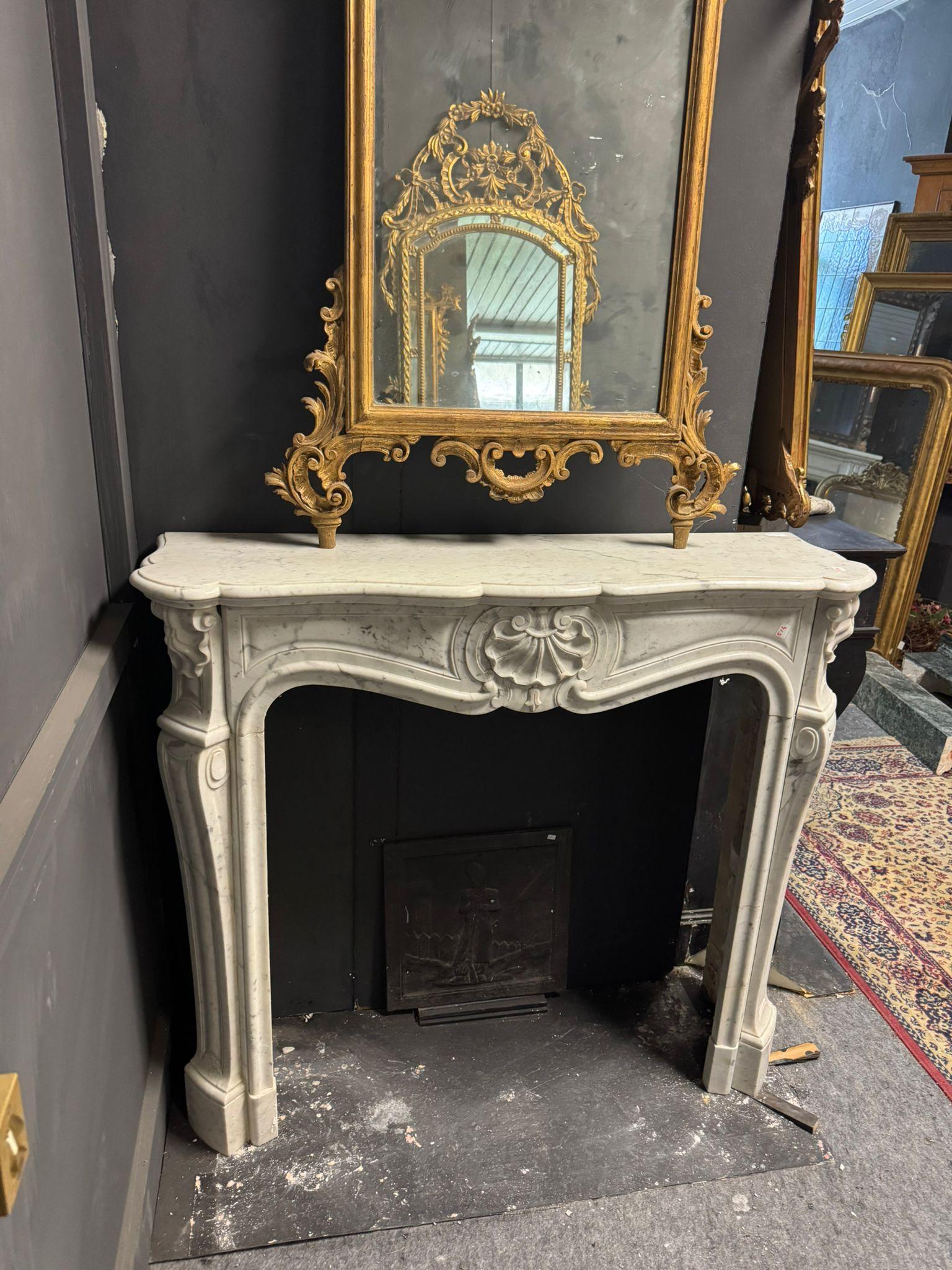 Carrara Marble White Carrara marble mantle fireplace, carved with shell, france For Sale