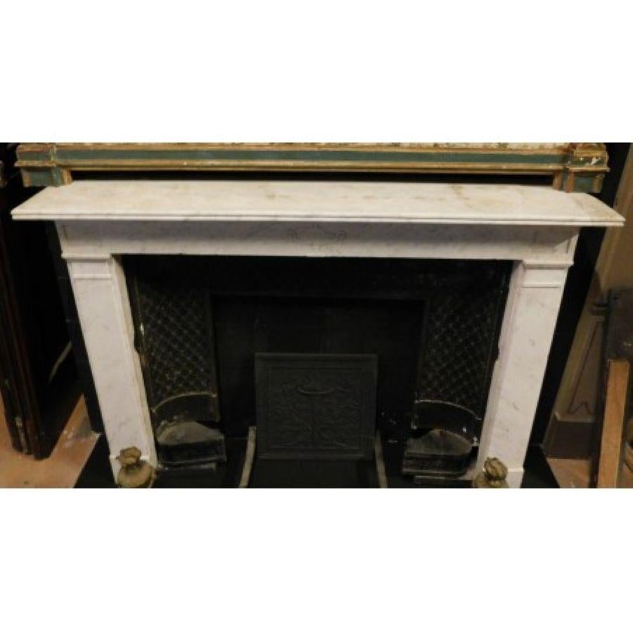 camino mantello in marmo bianco di Carrara, scolpito con coppa centrale, italia en venta 2