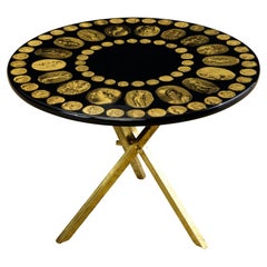 ''Cammei'' Lacquered Wood and Brass Side Table by Piero Fornasetti, Signed 
