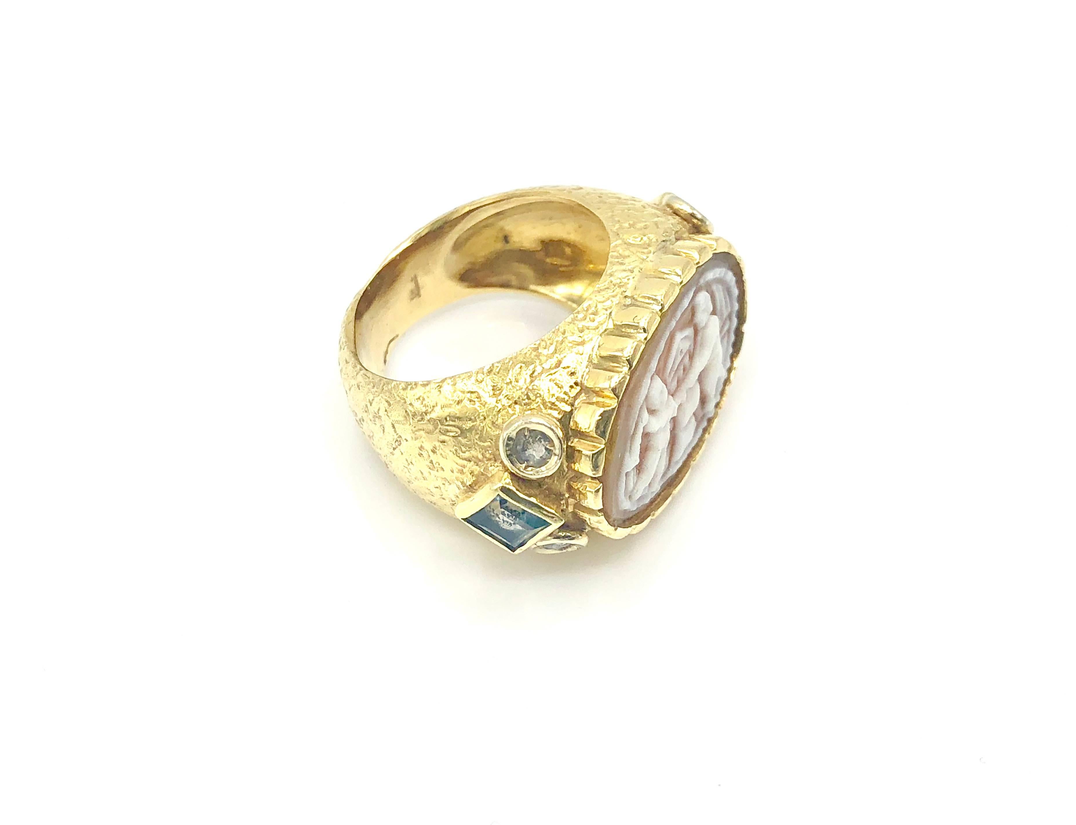 Cammeo Gold Ring

Size
IT: 10,5 
US: 5 1/2