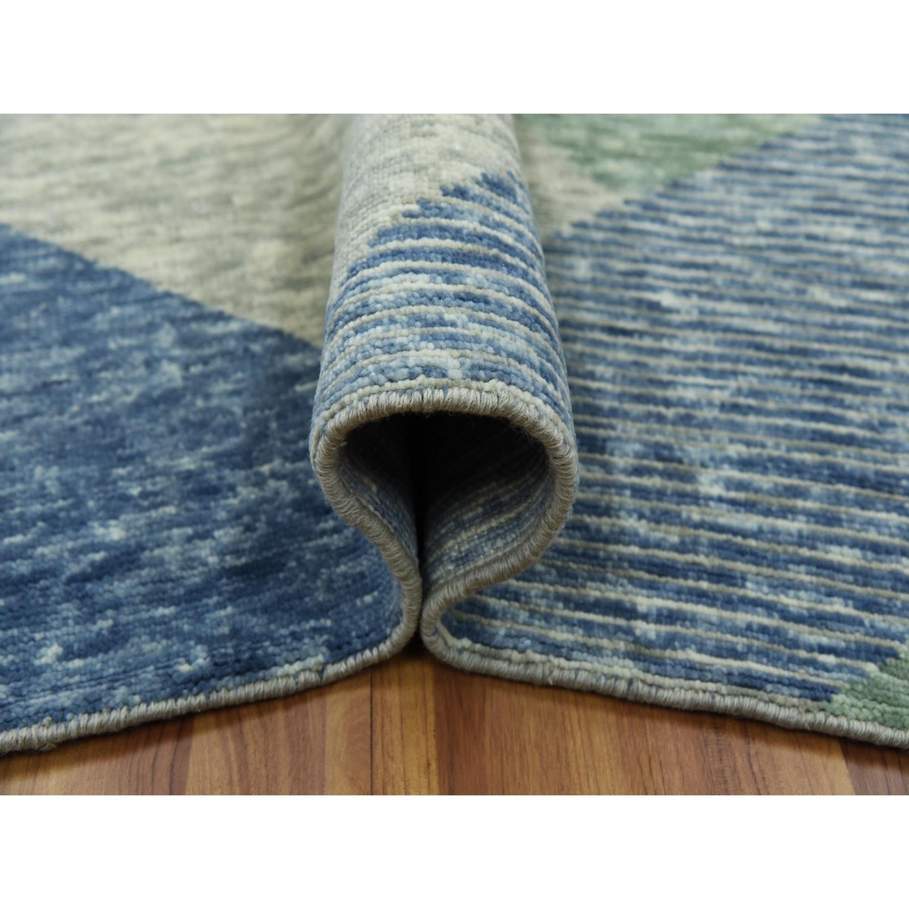 Camouflage Vert Laine Noué à la main Géométrique Art Deco Collection Tapis d'Orient Neuf - En vente à Carlstadt, NJ