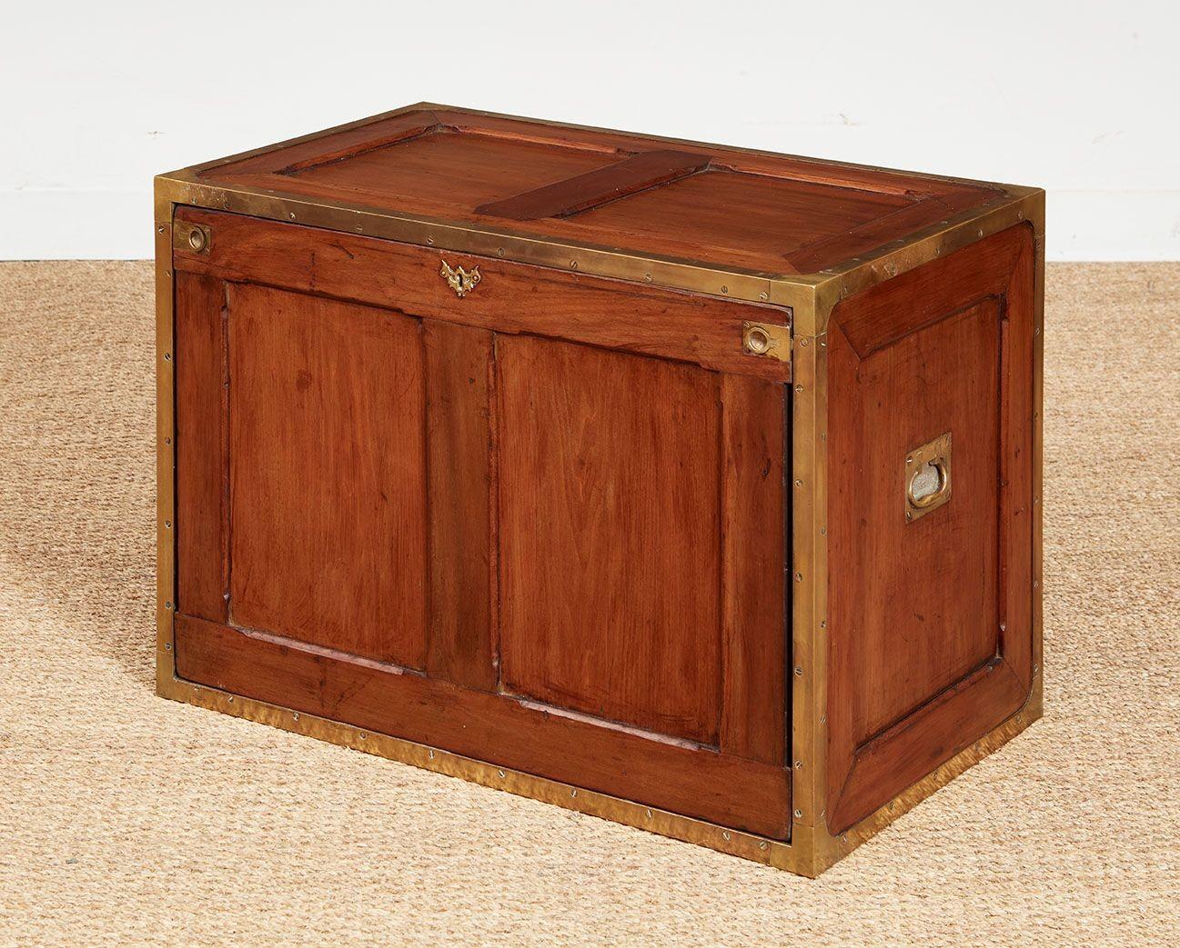 English Campaign Box For Sale