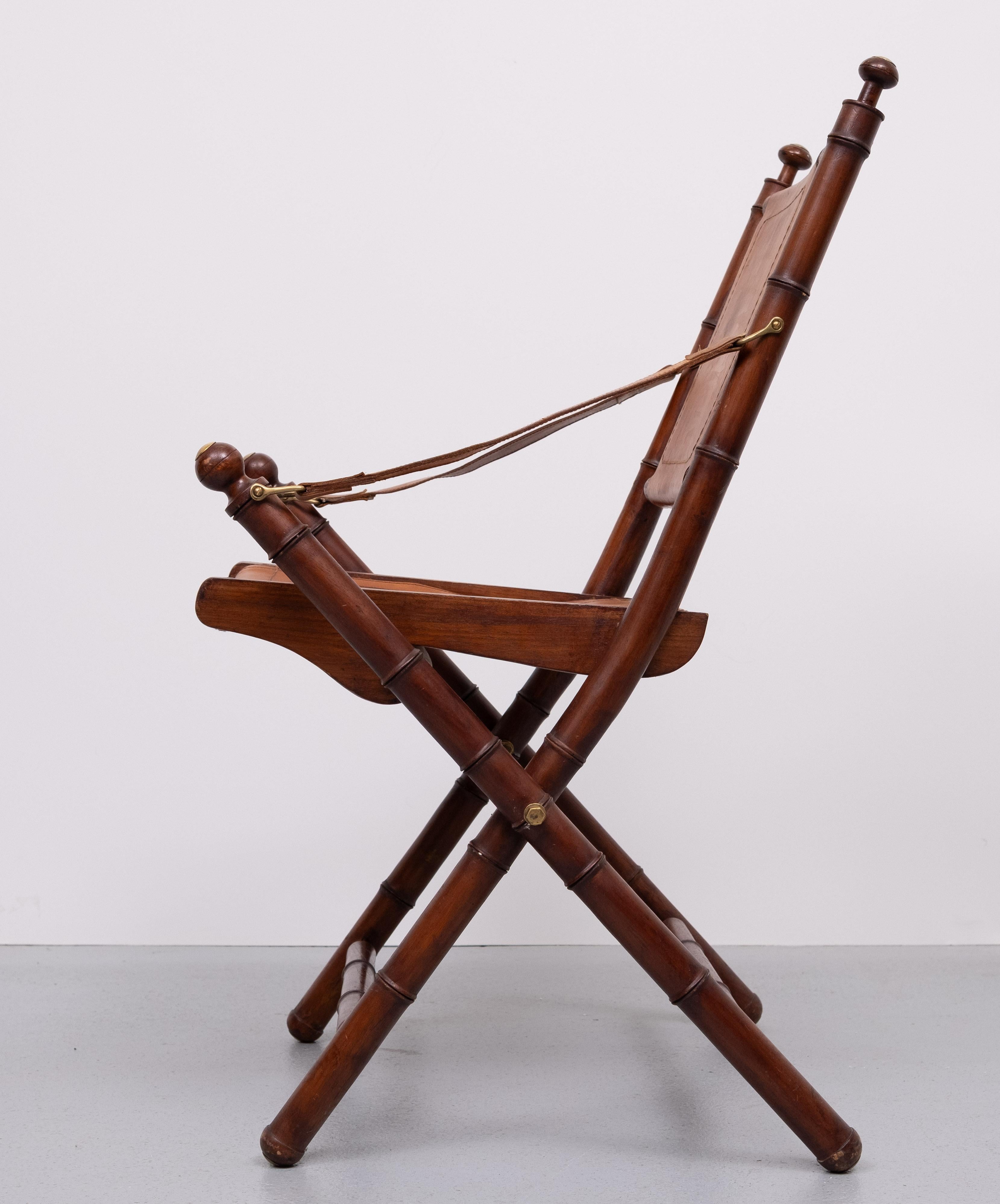 English Campaign Cognac Leather Officers folding chair  1950s For Sale