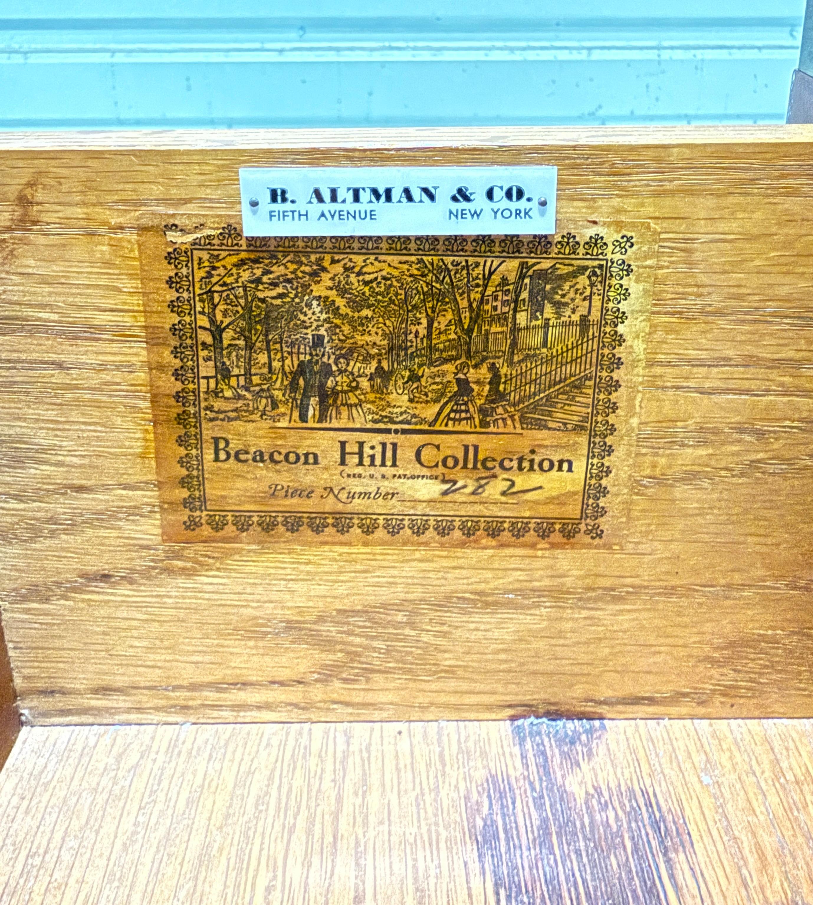 Cassapanca Campaigner della Collectional di Beacon Hill in vendita 3